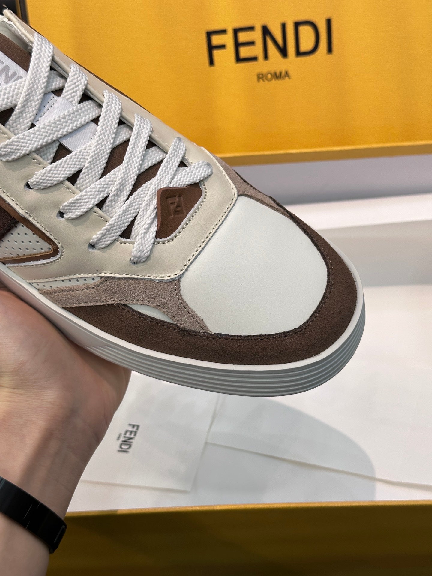Fendi-004Shoes