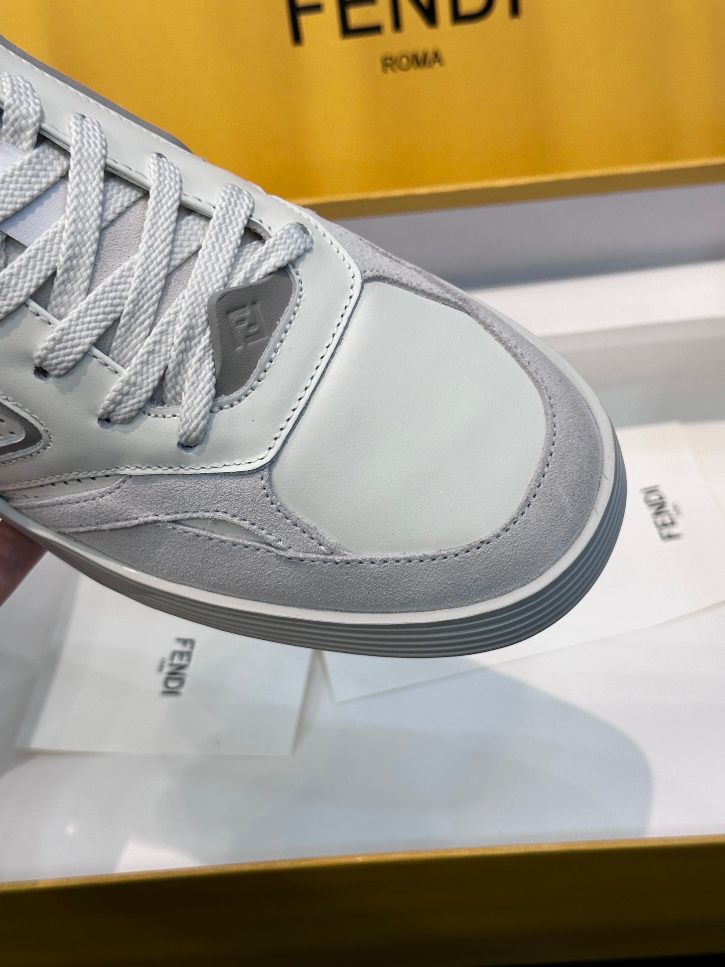 Fendi-006Shoes