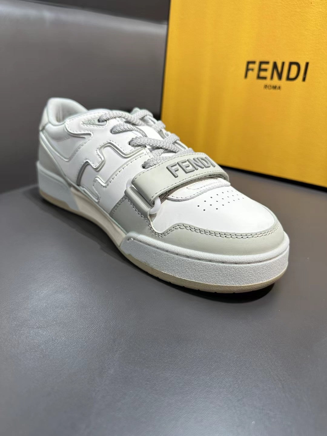 Fendi-009Shoes