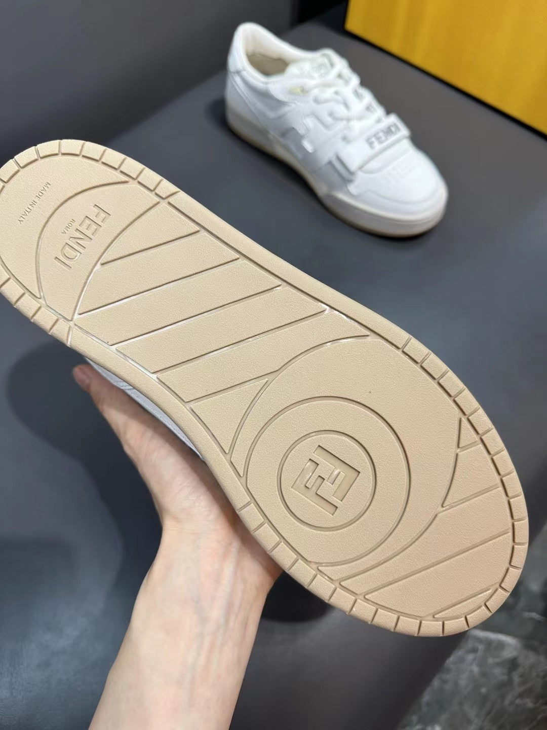 Fendi-010Shoes
