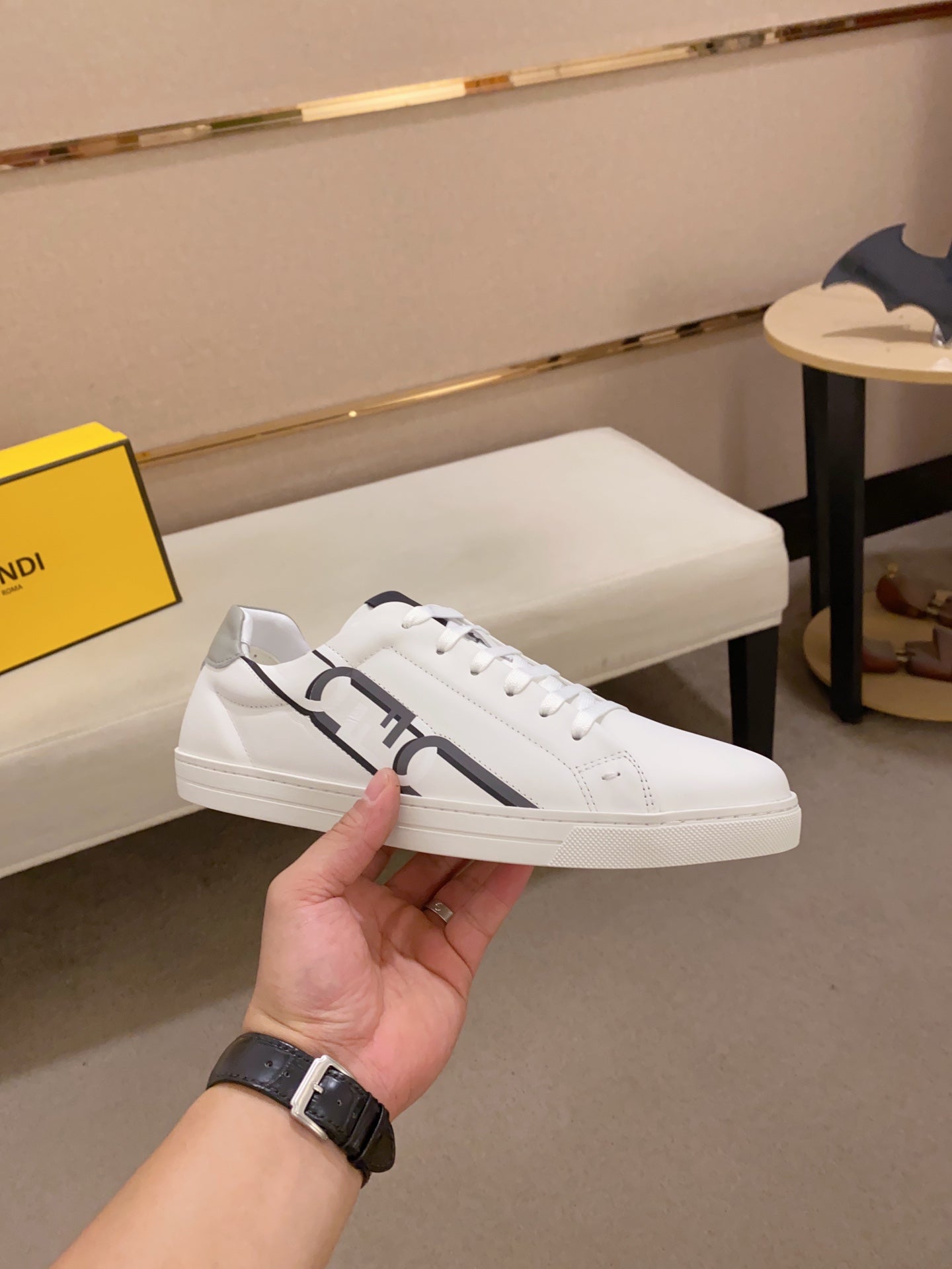 Fendi-011Shoes