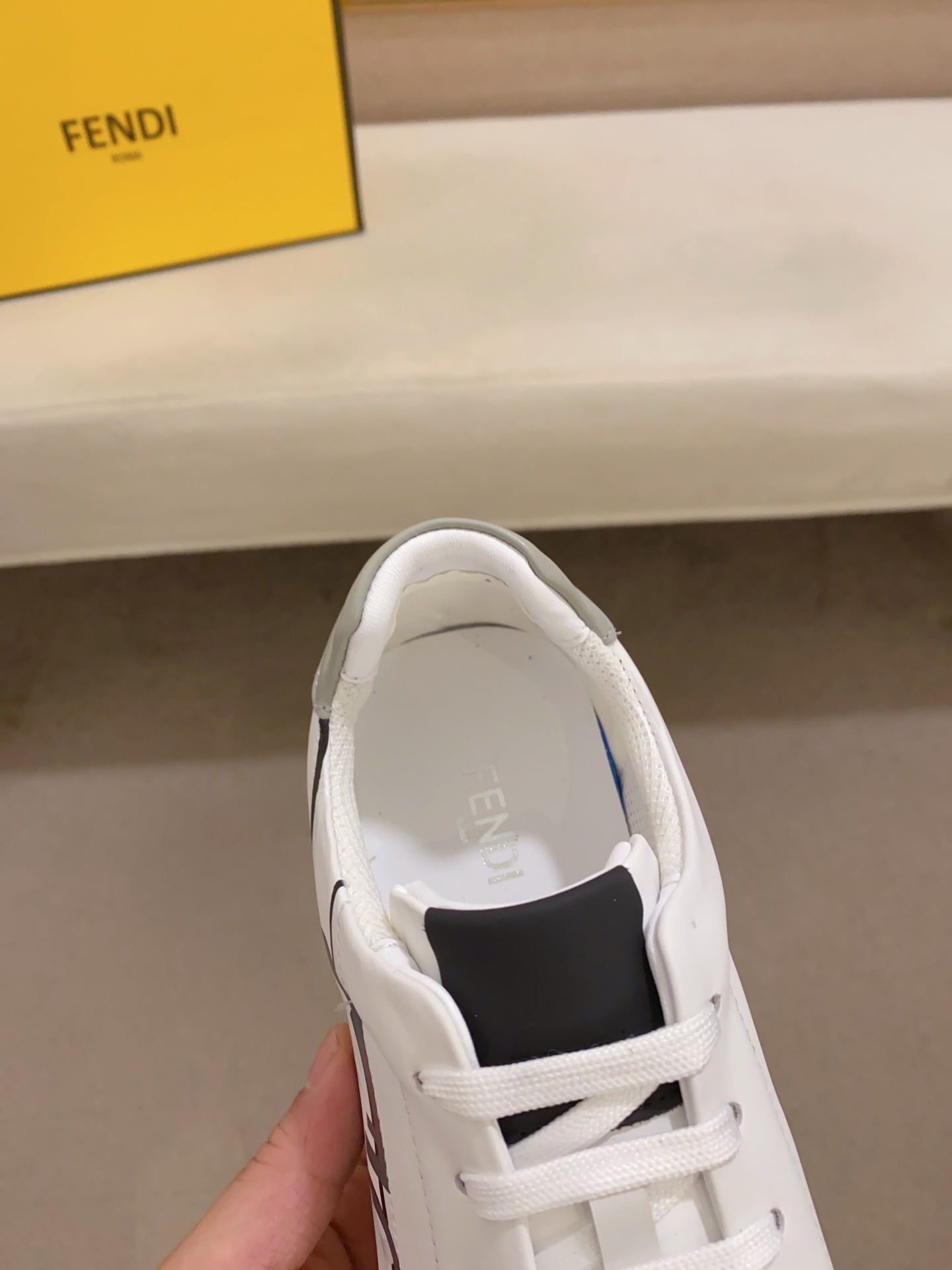 Fendi-011Shoes