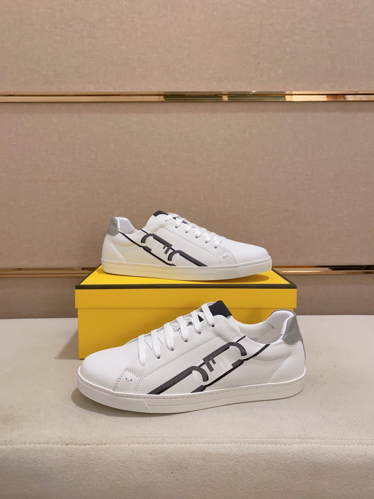 Fendi-011Shoes