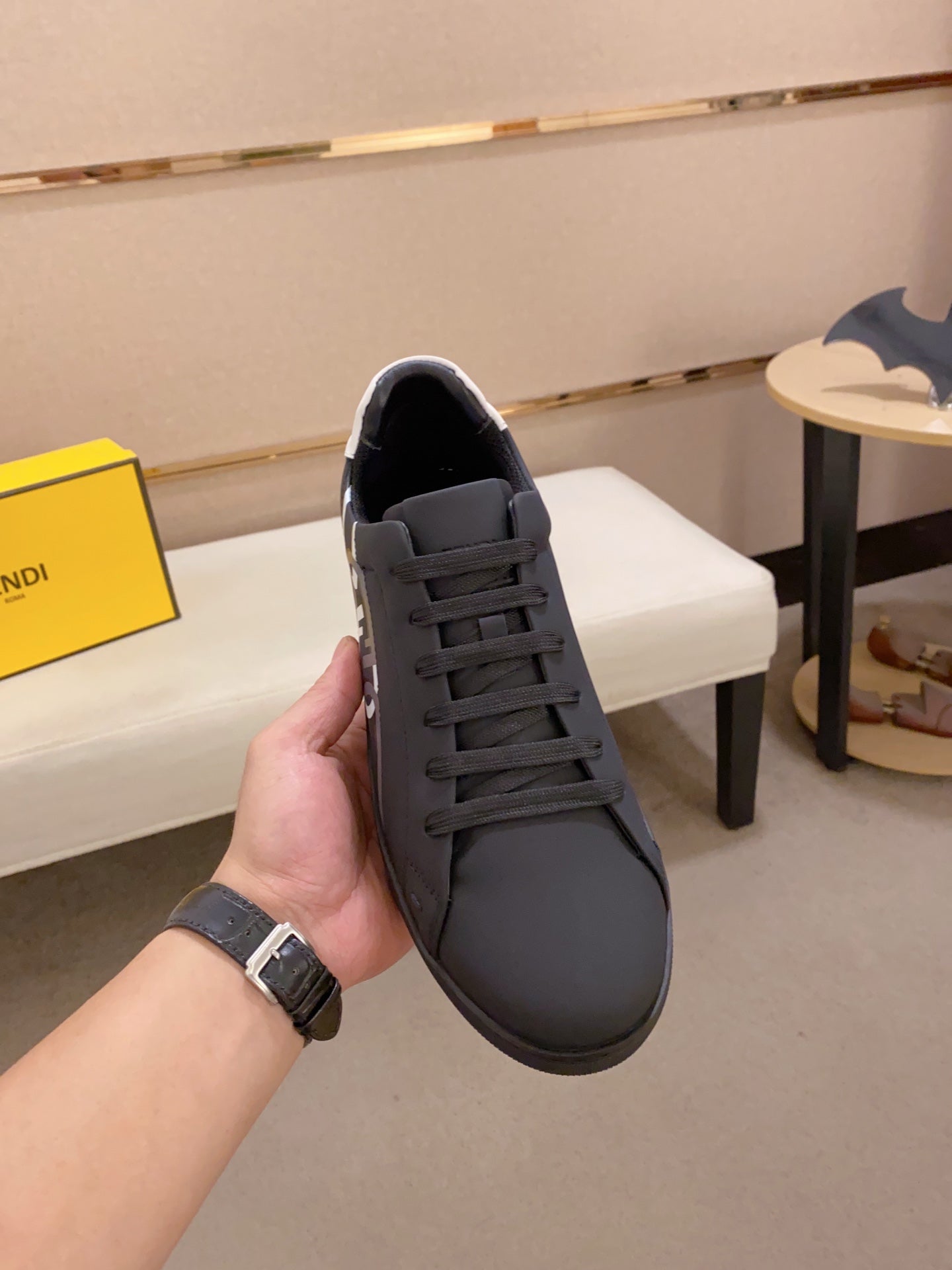Fendi-013Shoes
