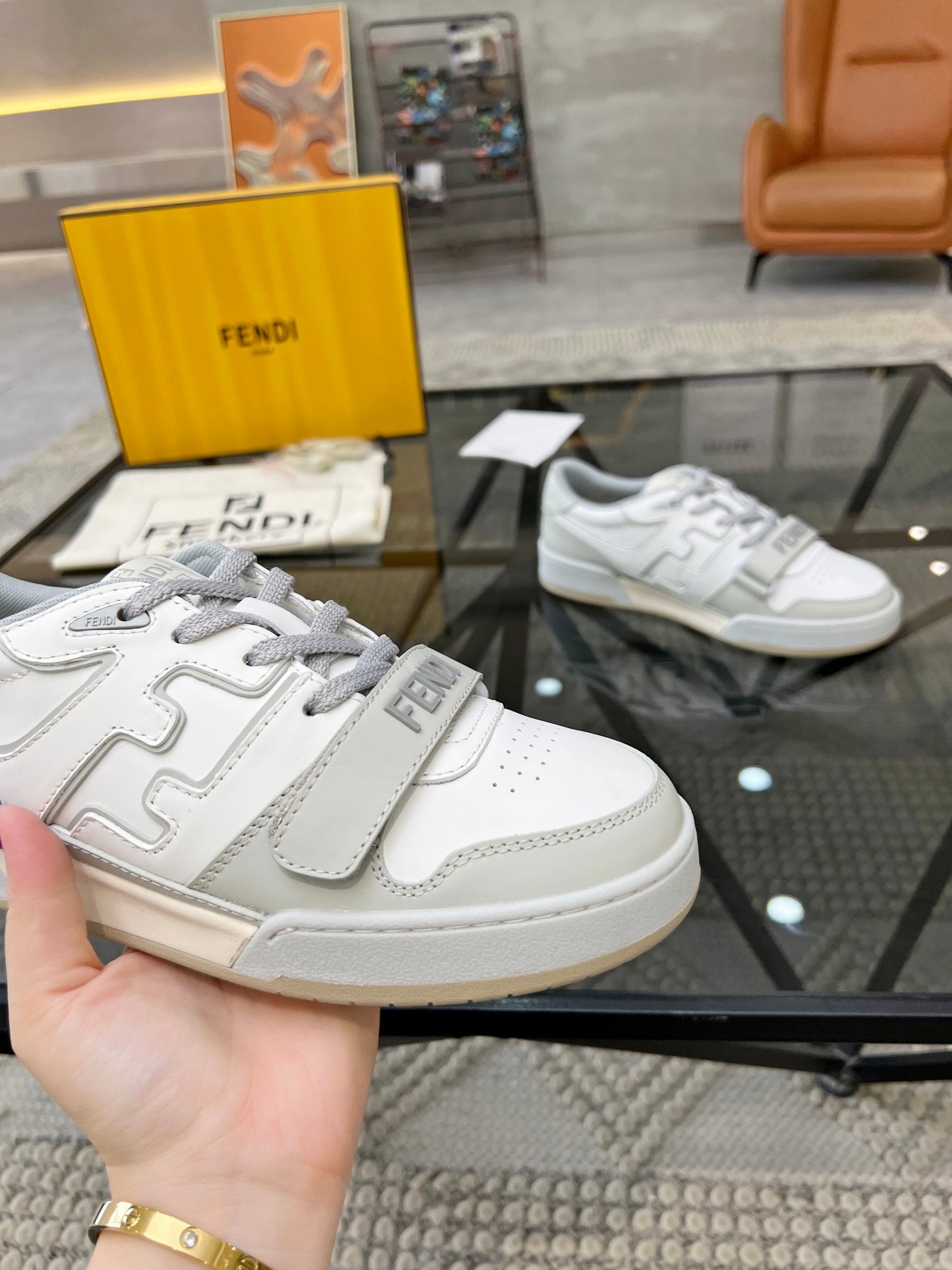 Fendi-014Shoes