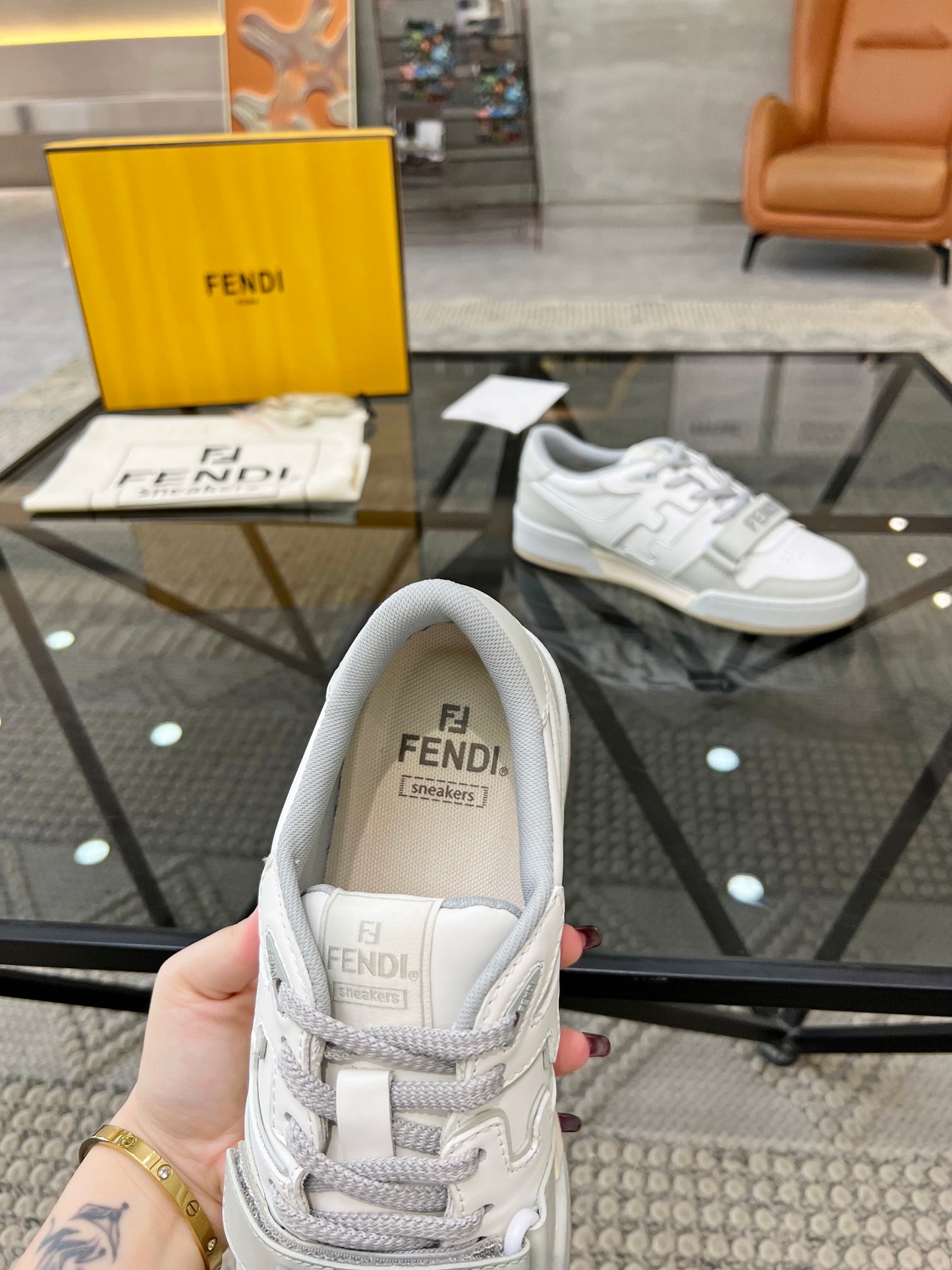 Fendi-014Shoes