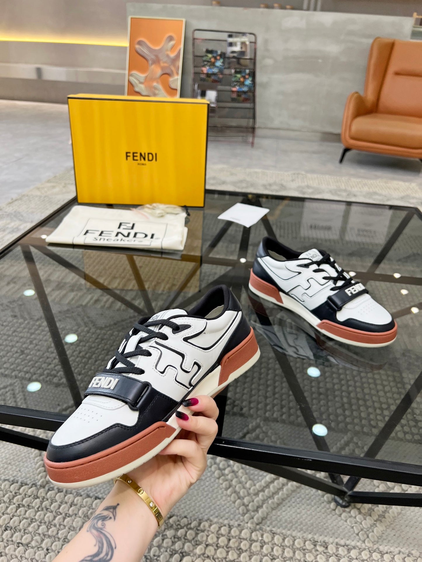 Fendi-015Shoes