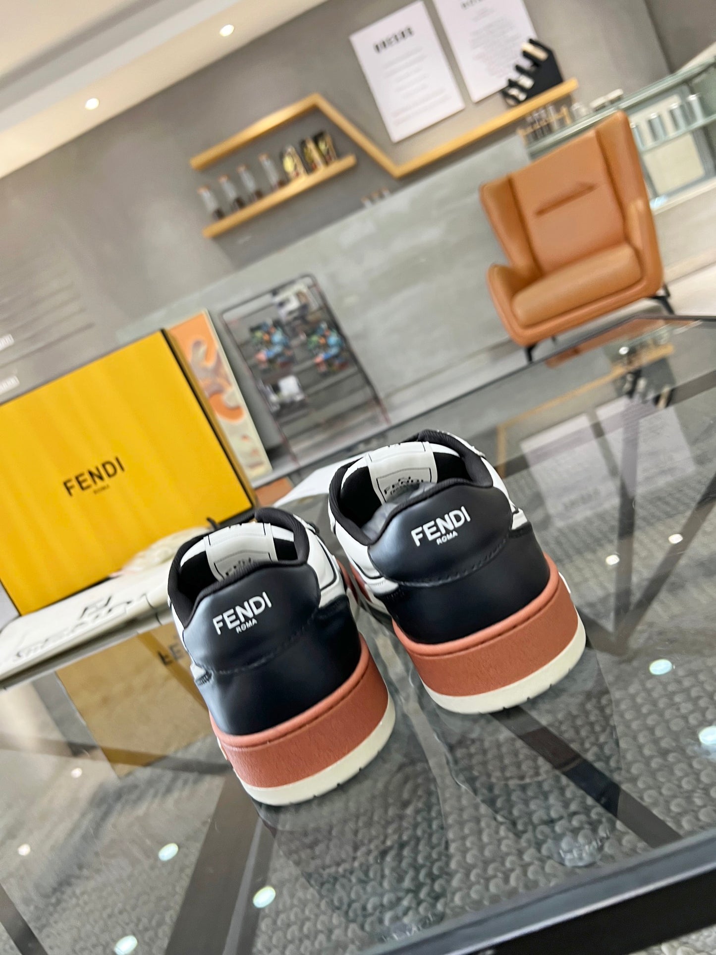 Fendi-015Shoes