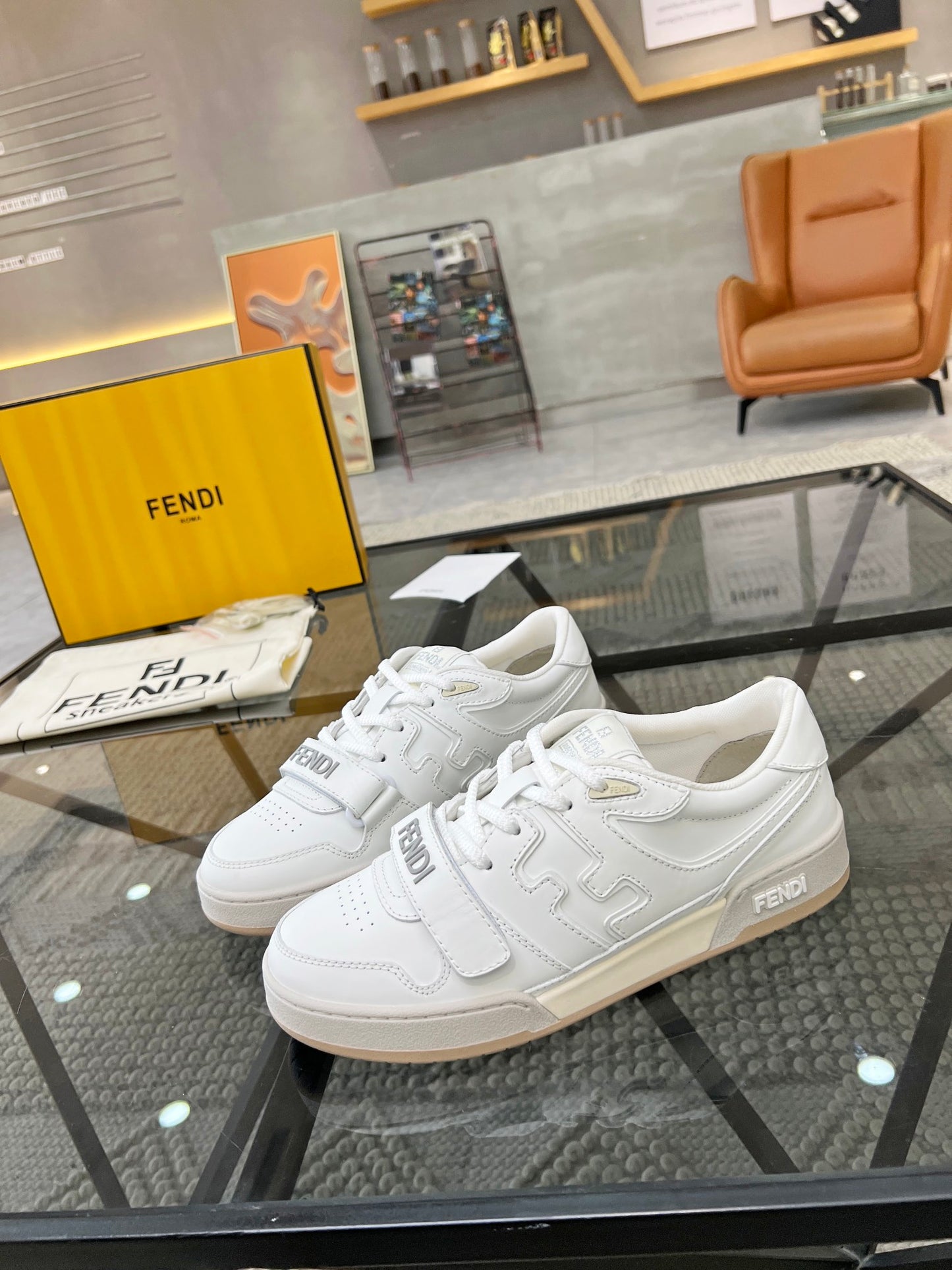 Fendi-016Shoes