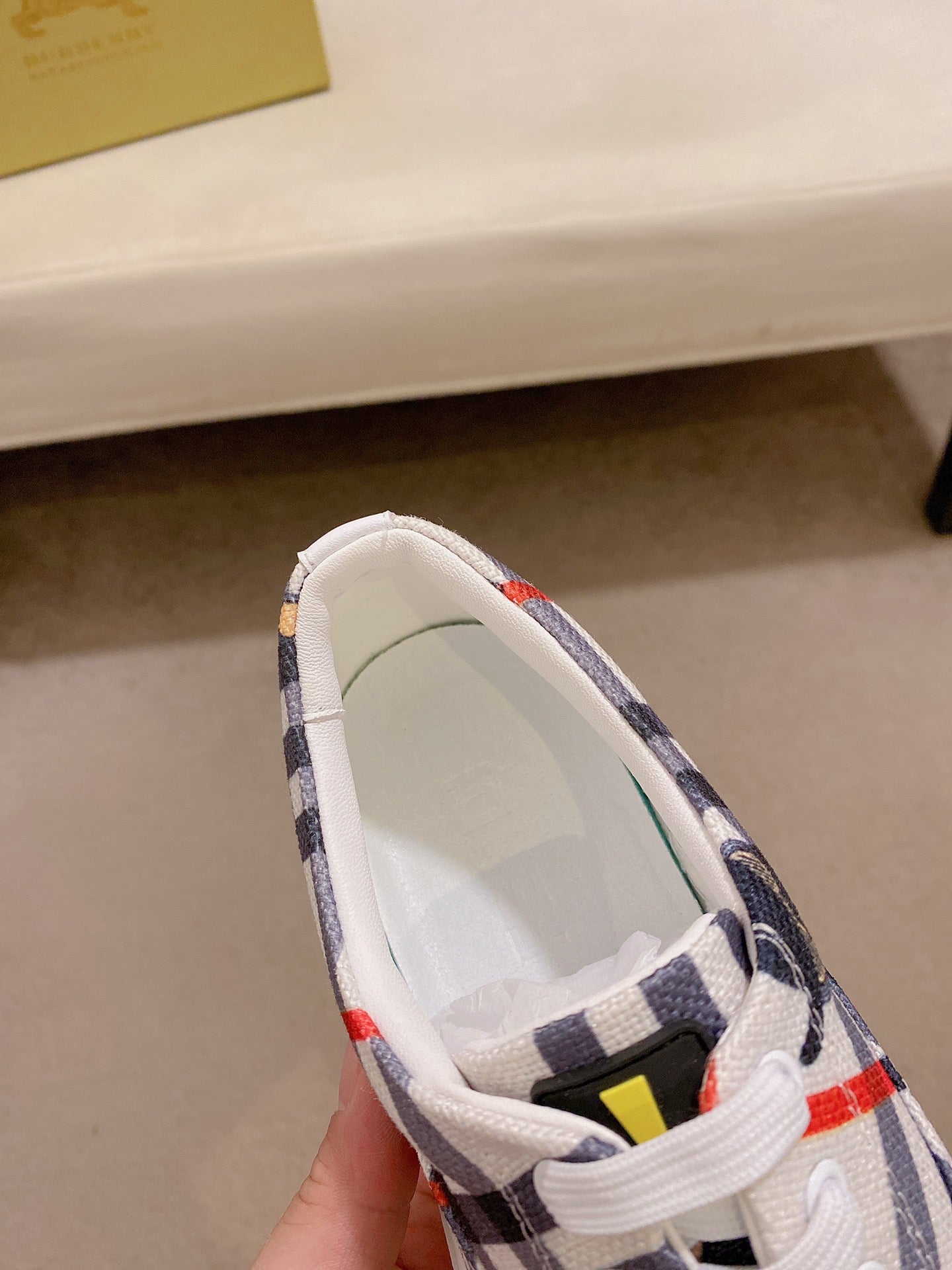 Fendi-017Shoes