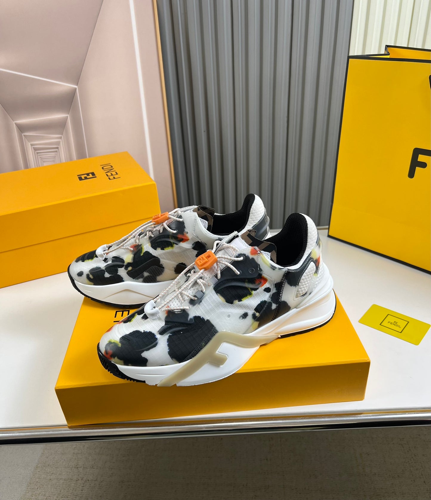 Fendi-024Shoes