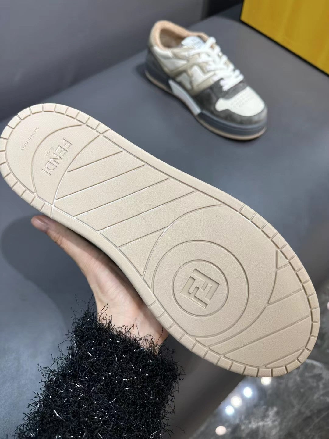 Fendi-027Shoes