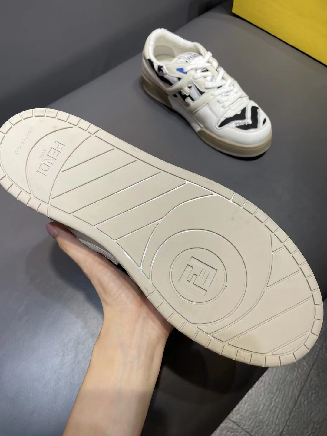 Fendi-029Shoes