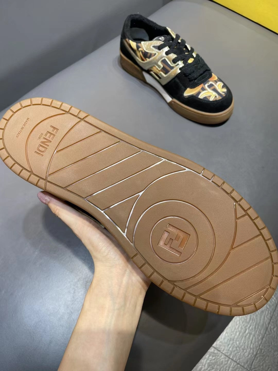 Fendi-031Shoes