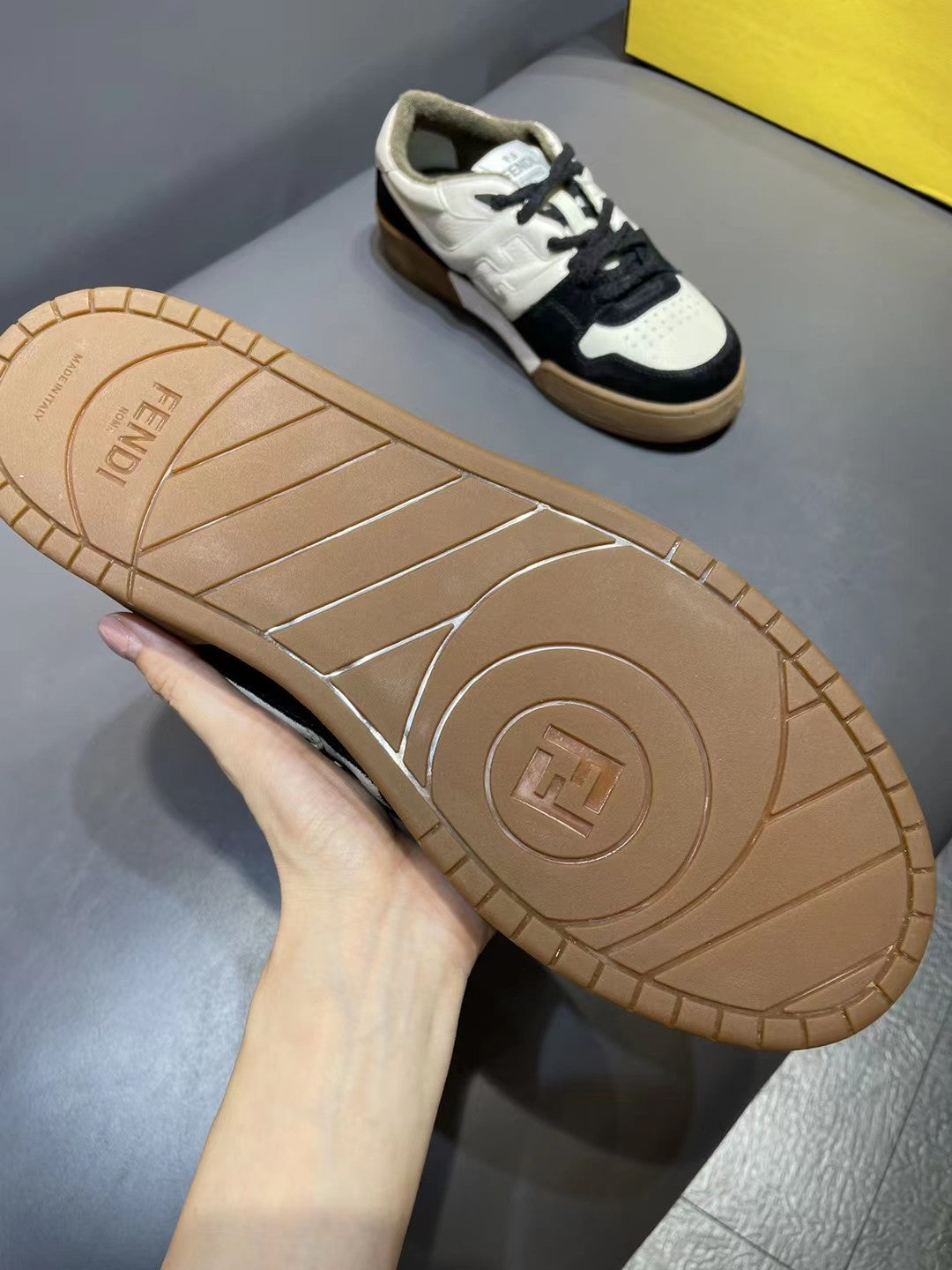Fendi-033Shoes