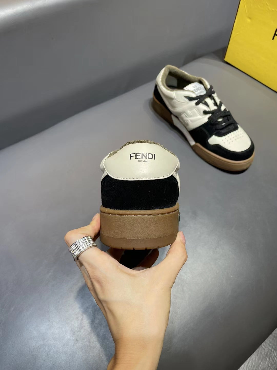 Fendi-033Shoes