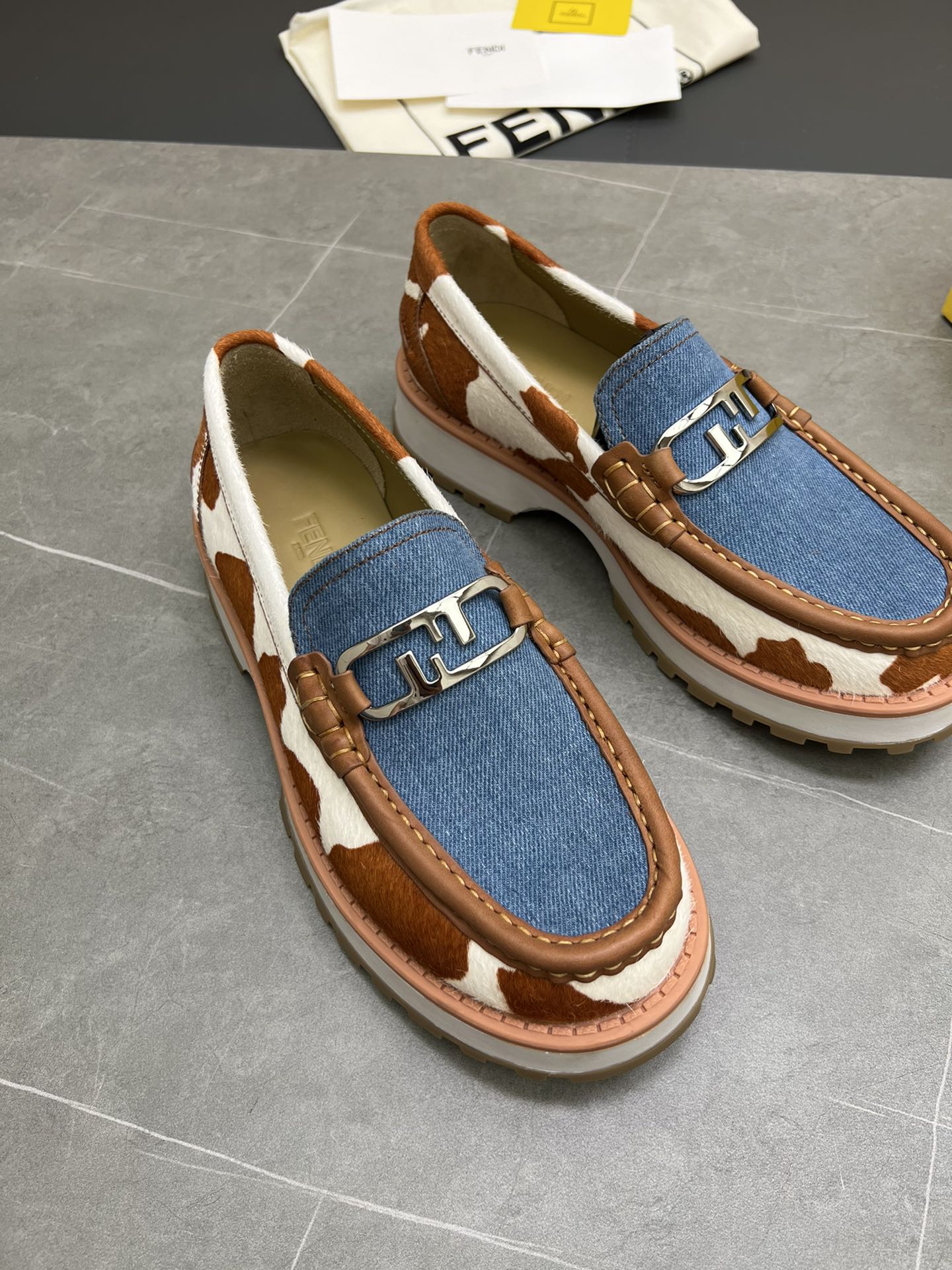 Fendi-039Shoes