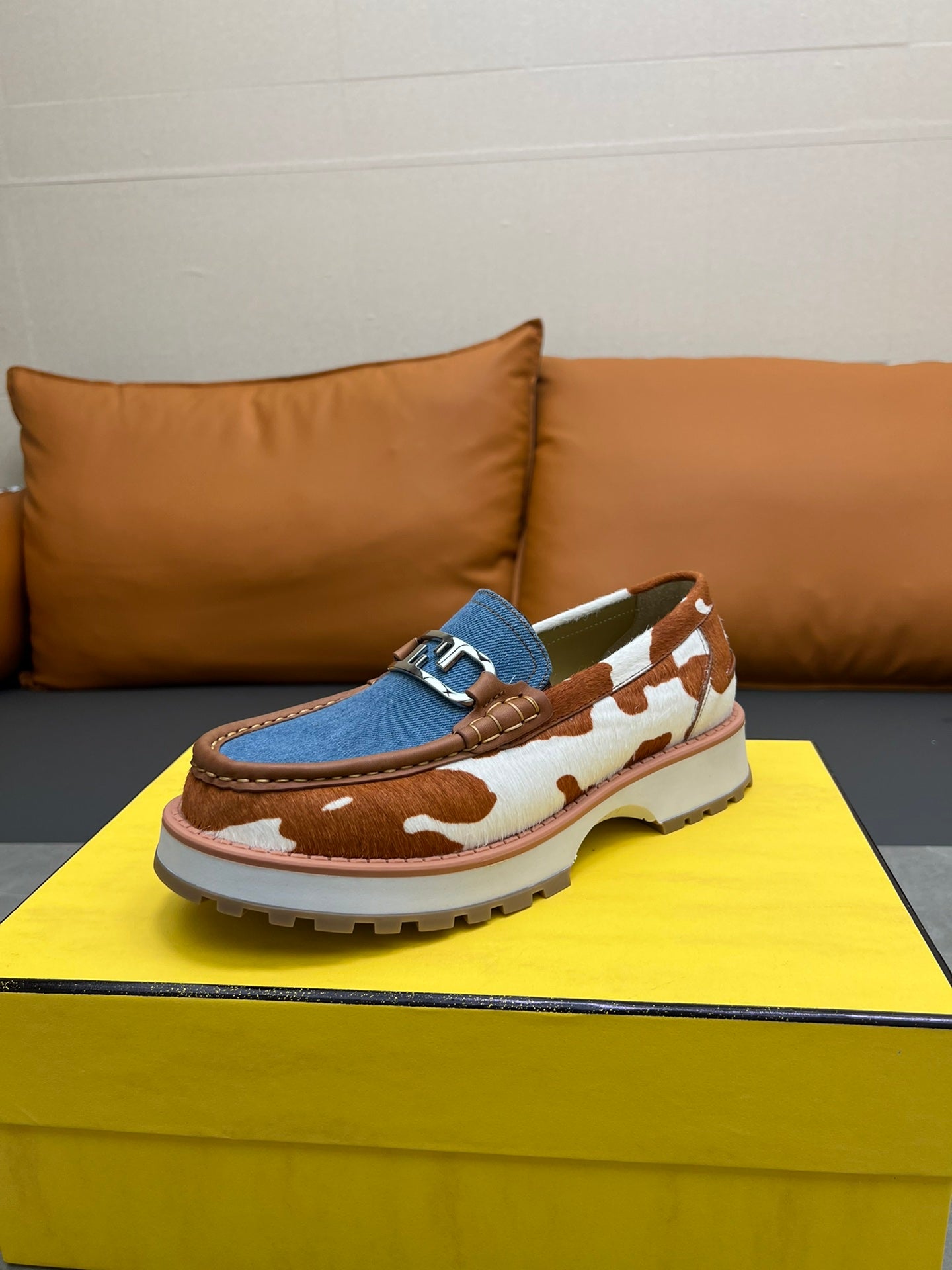 Fendi-039Shoes