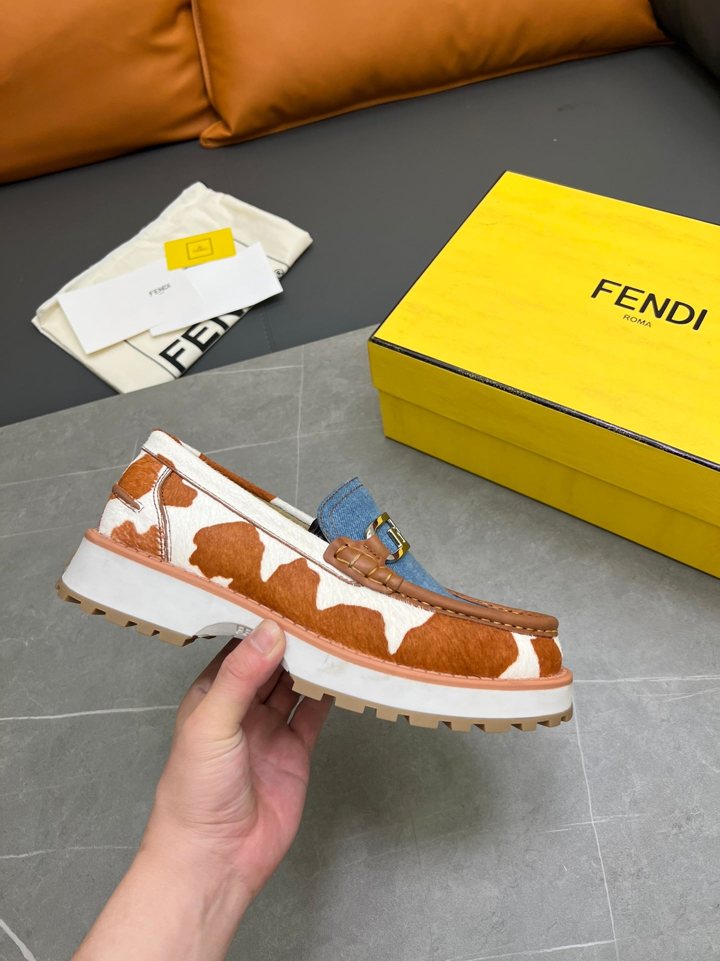 Fendi-039Shoes
