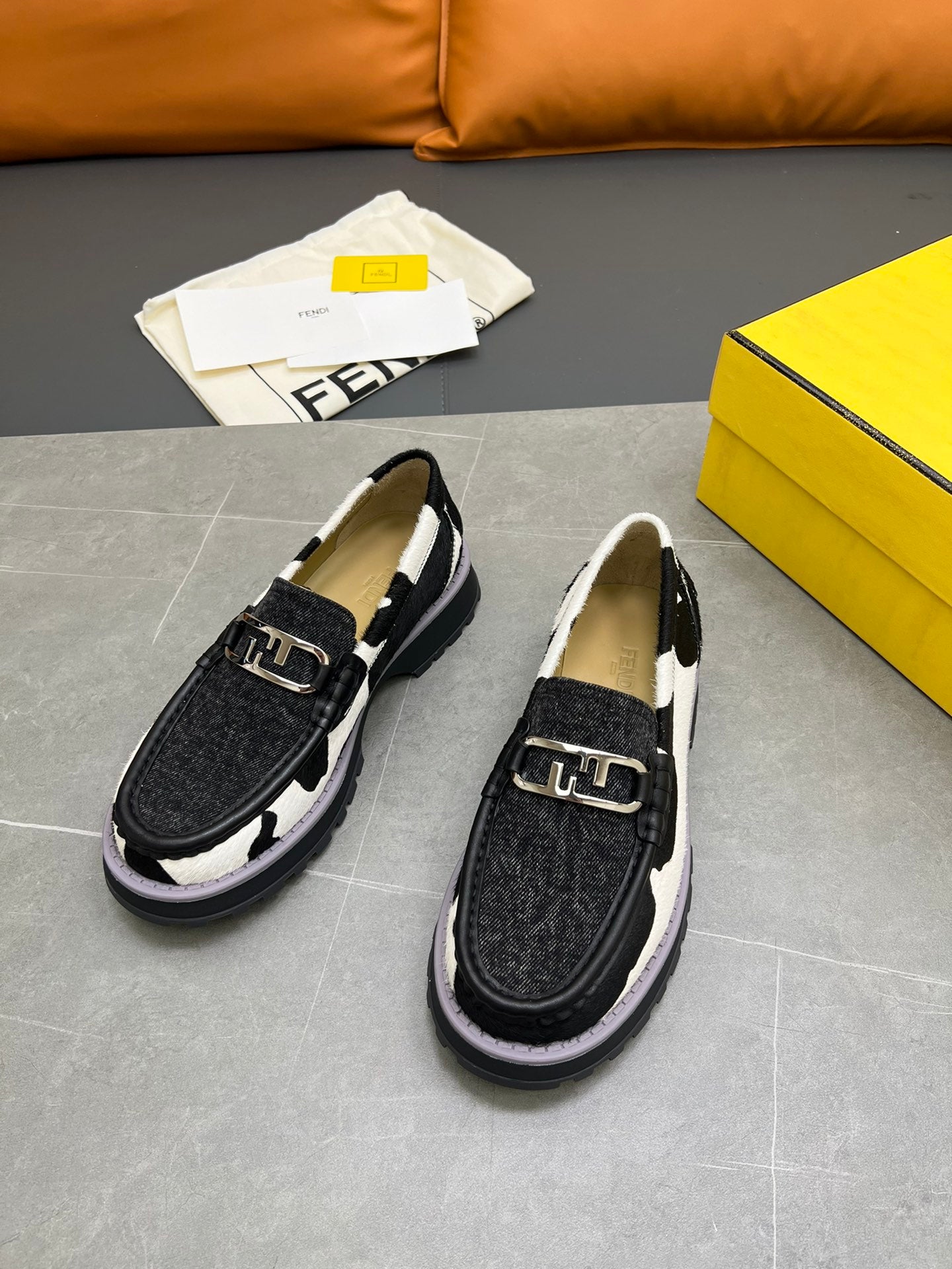 Fendi-036Shoes