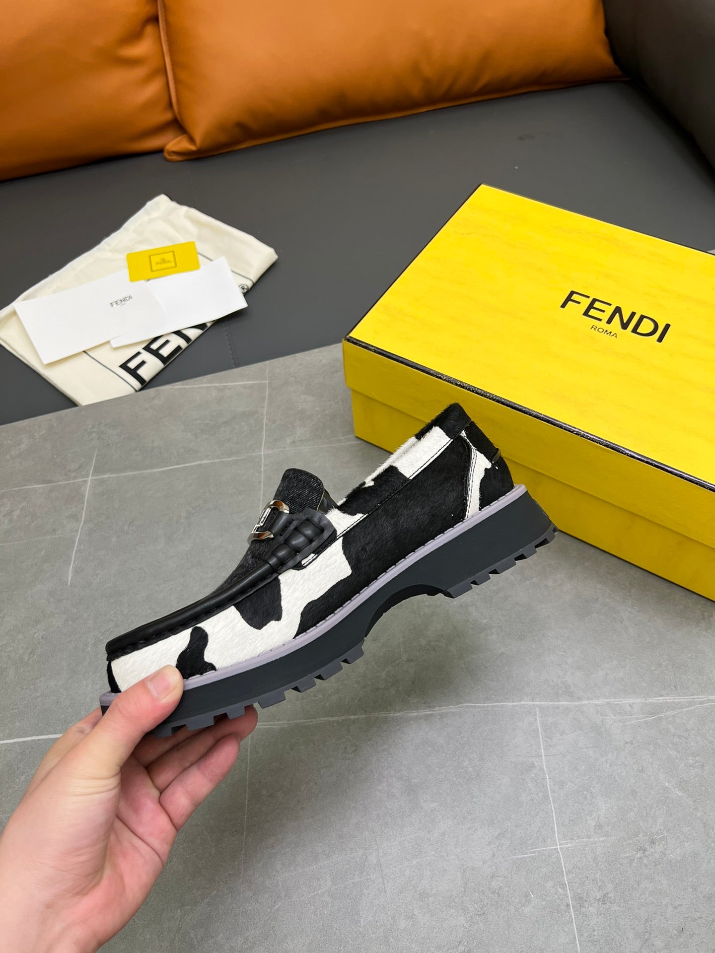 Fendi-036Shoes