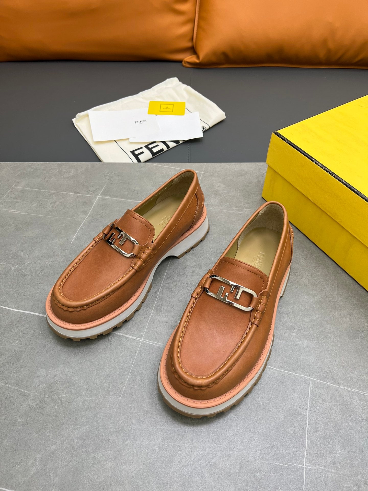 Fendi-037Shoes