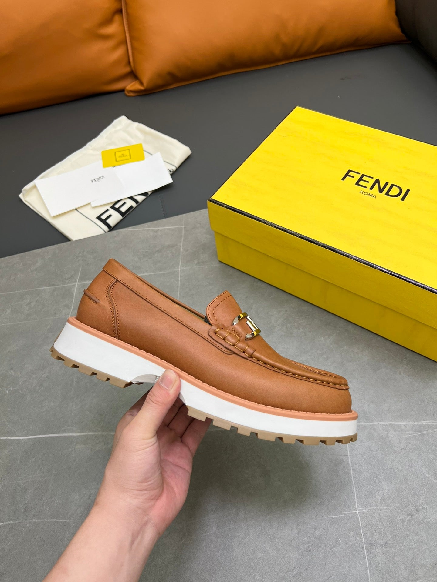 Fendi-037Shoes