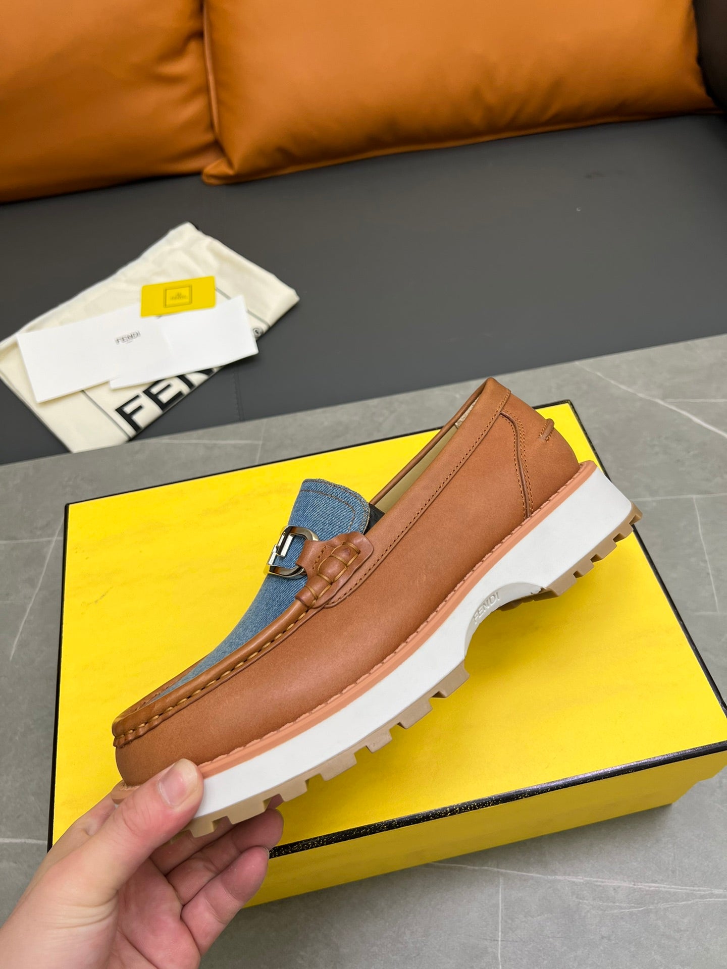 Fendi-038Shoes