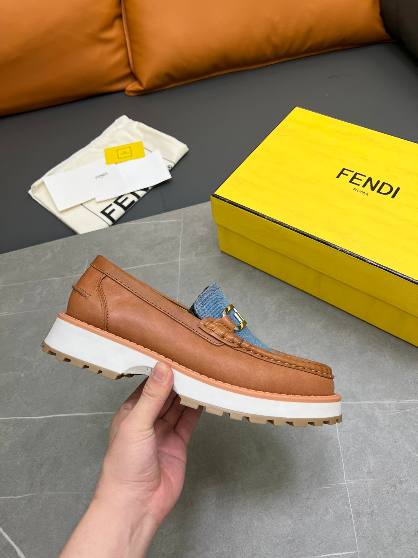 Fendi-038Shoes