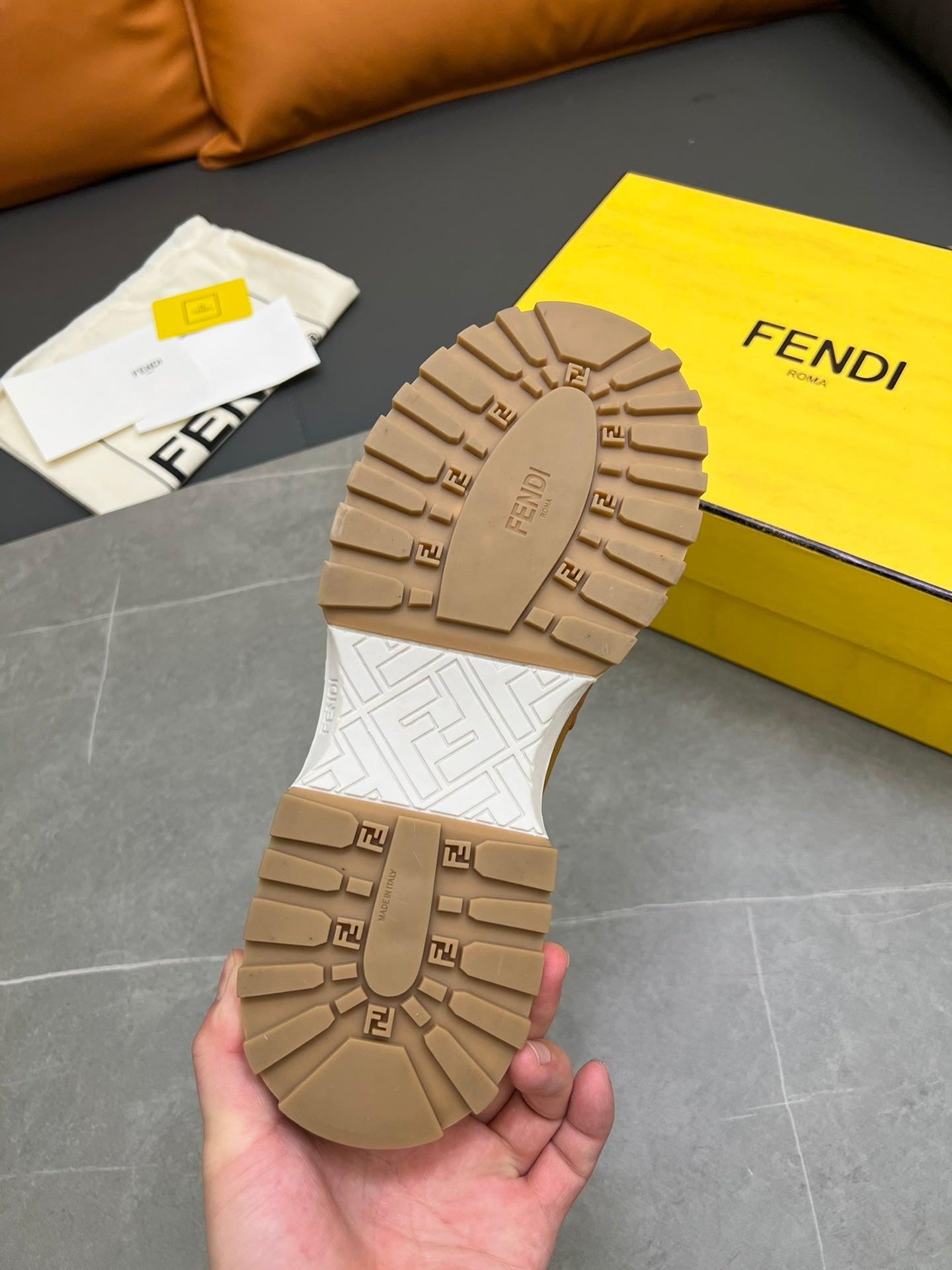 Fendi-041Shoes
