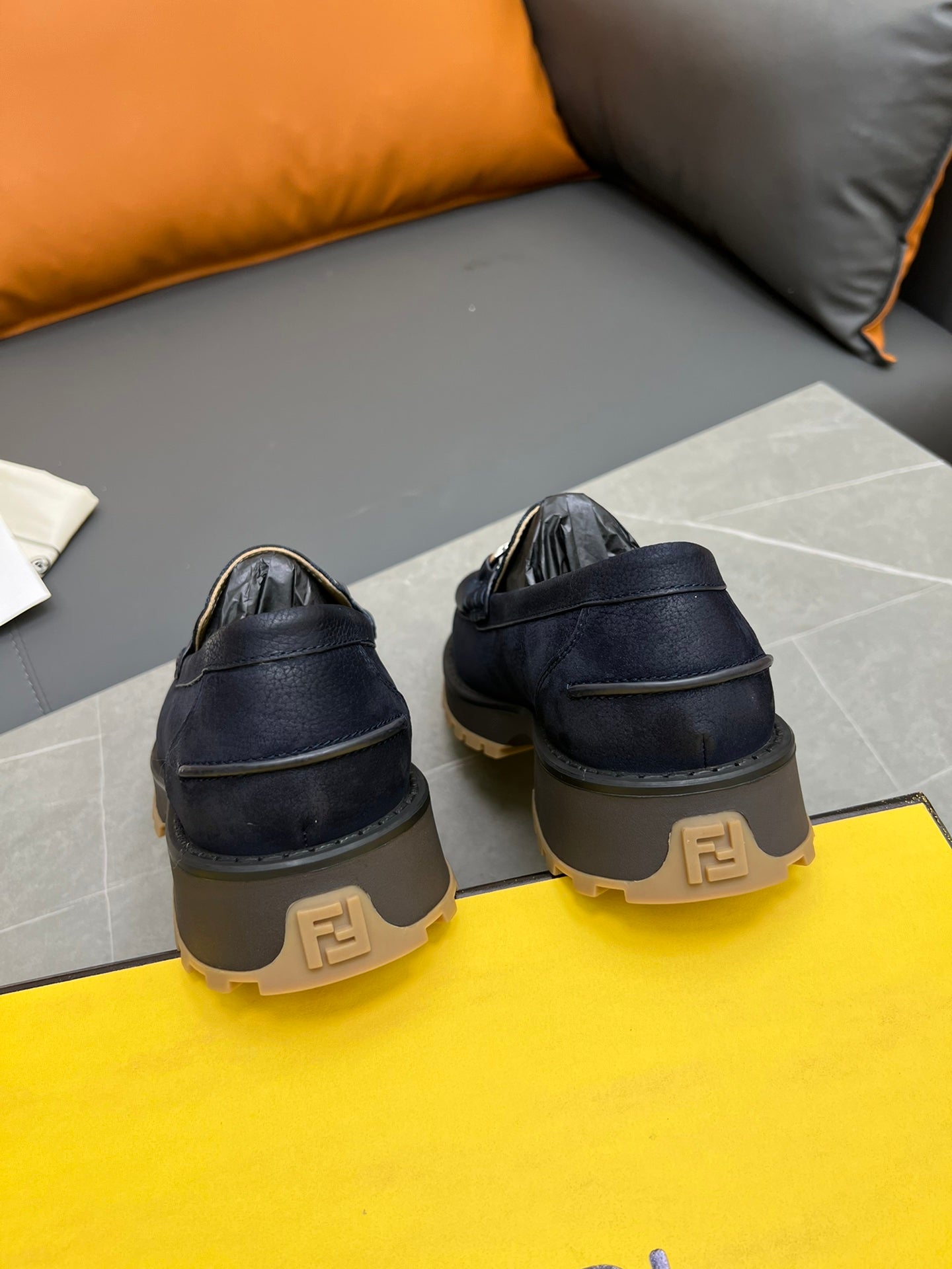 Fendi-043Shoes