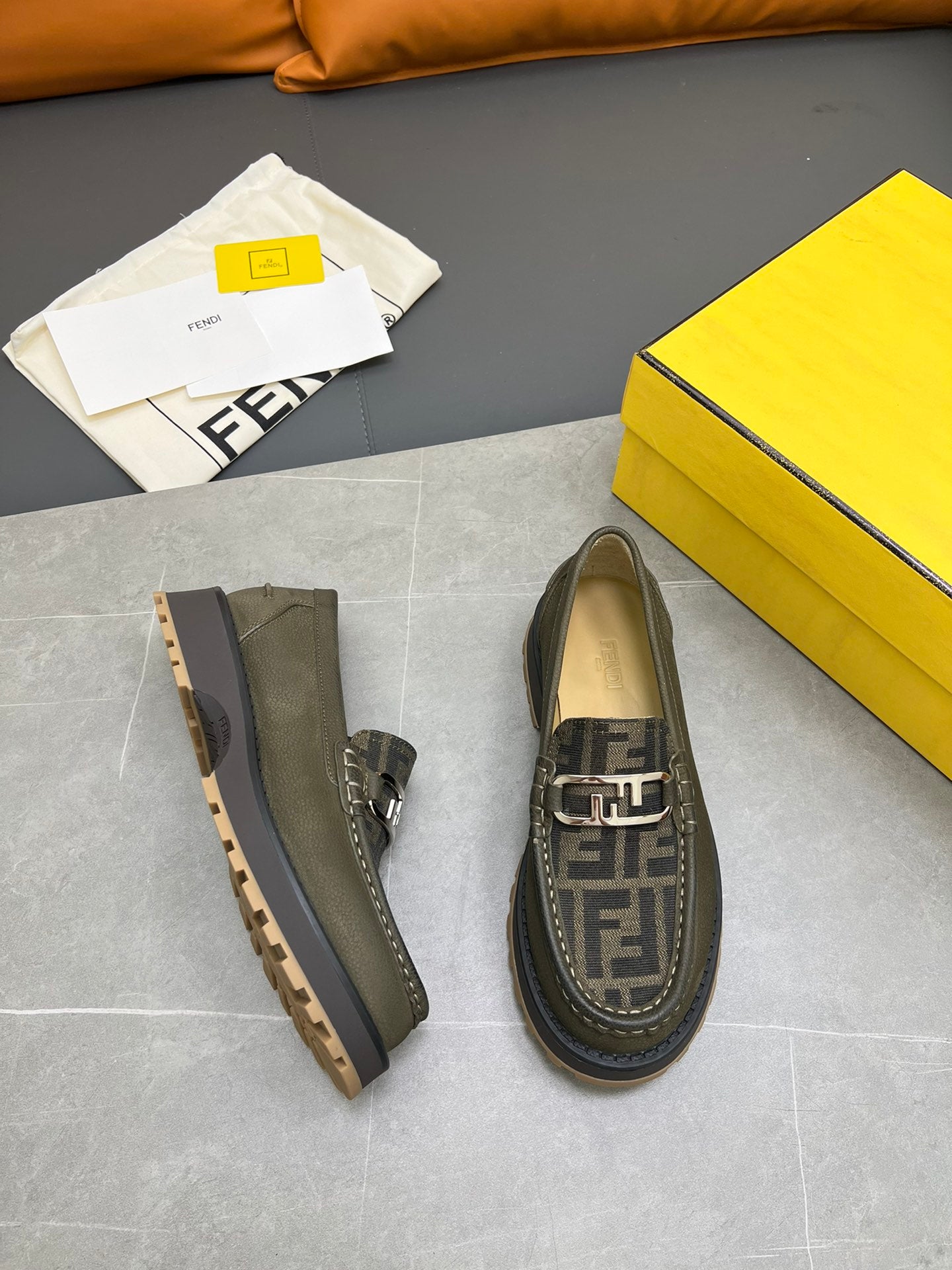 Fendi-044Shoes