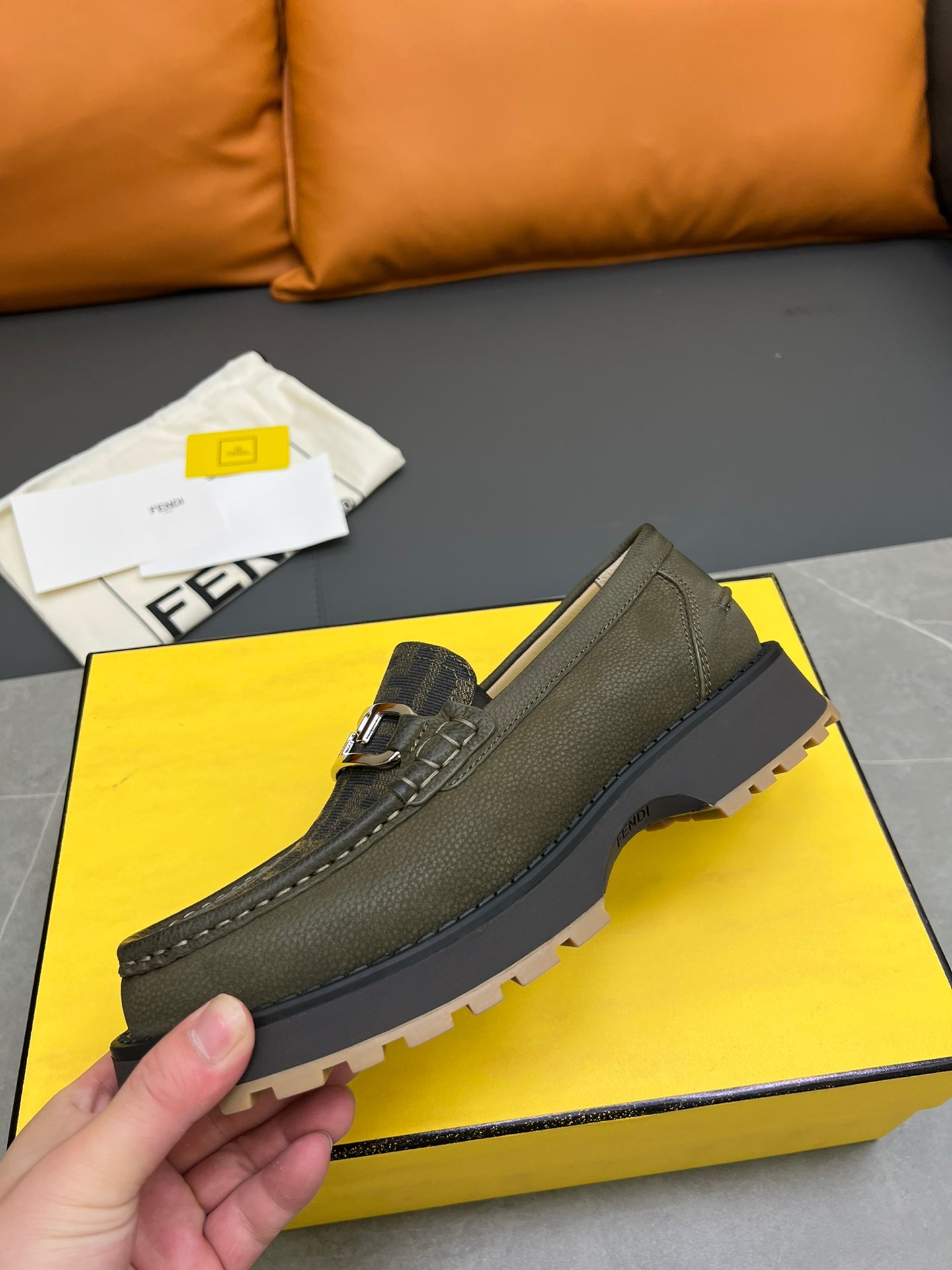 Fendi-044Shoes