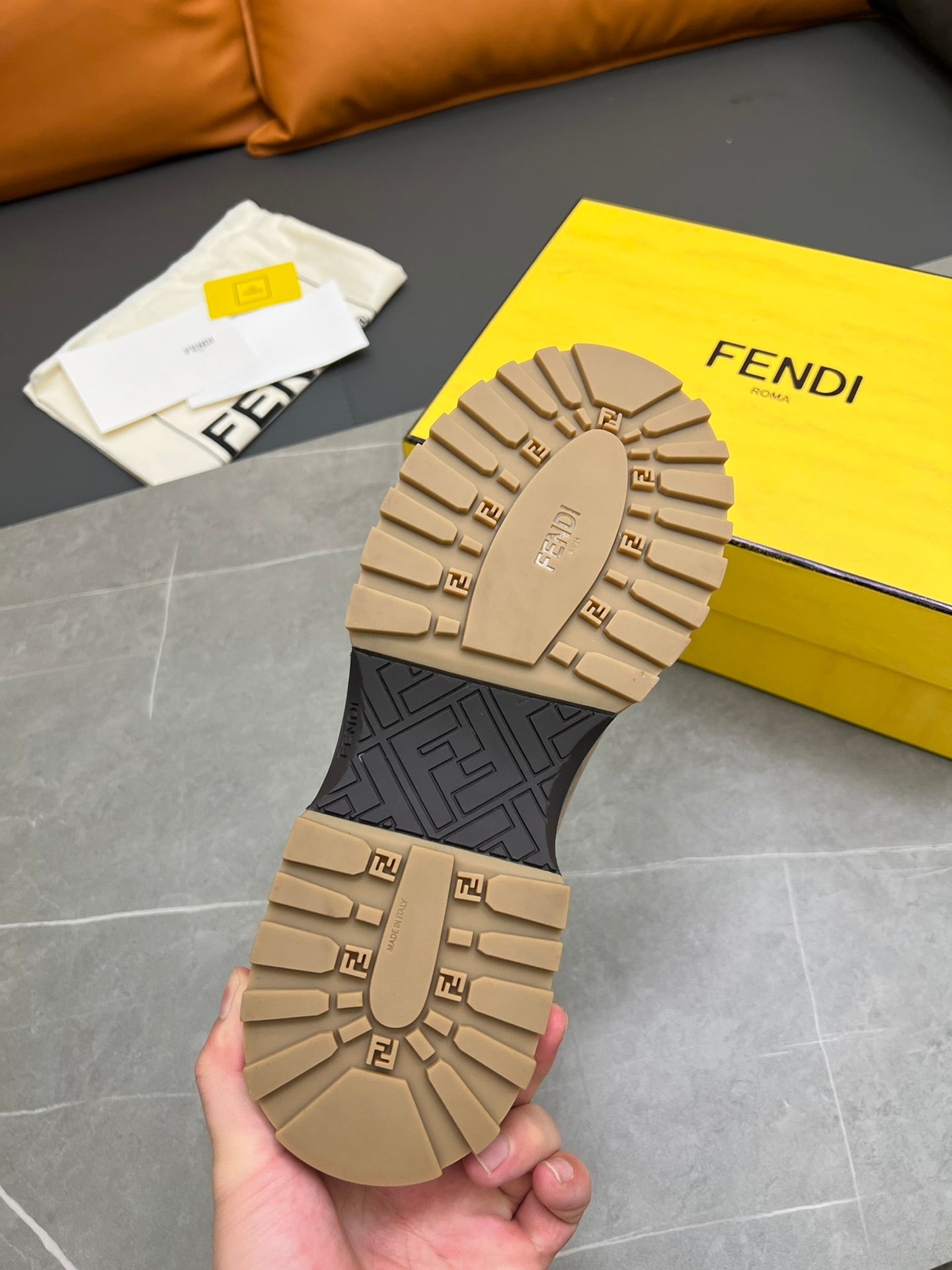 Fendi-045Shoes