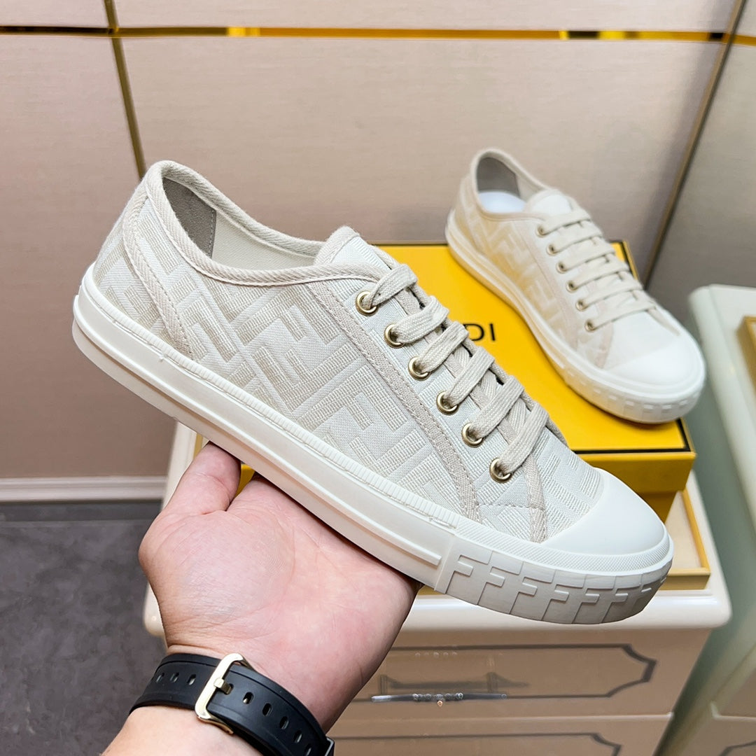 Fendi-051Shoes