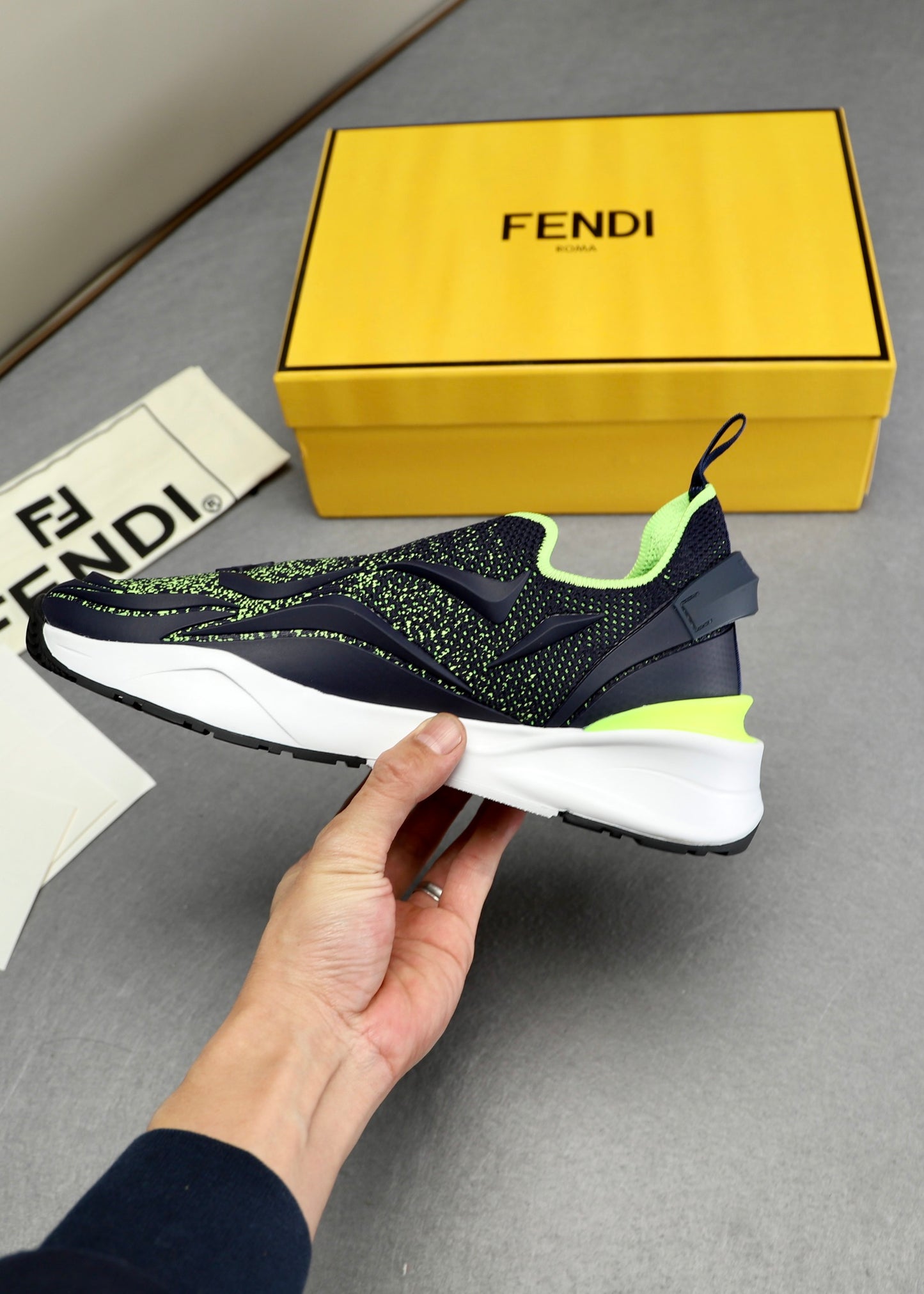 Fendi-056Shoes