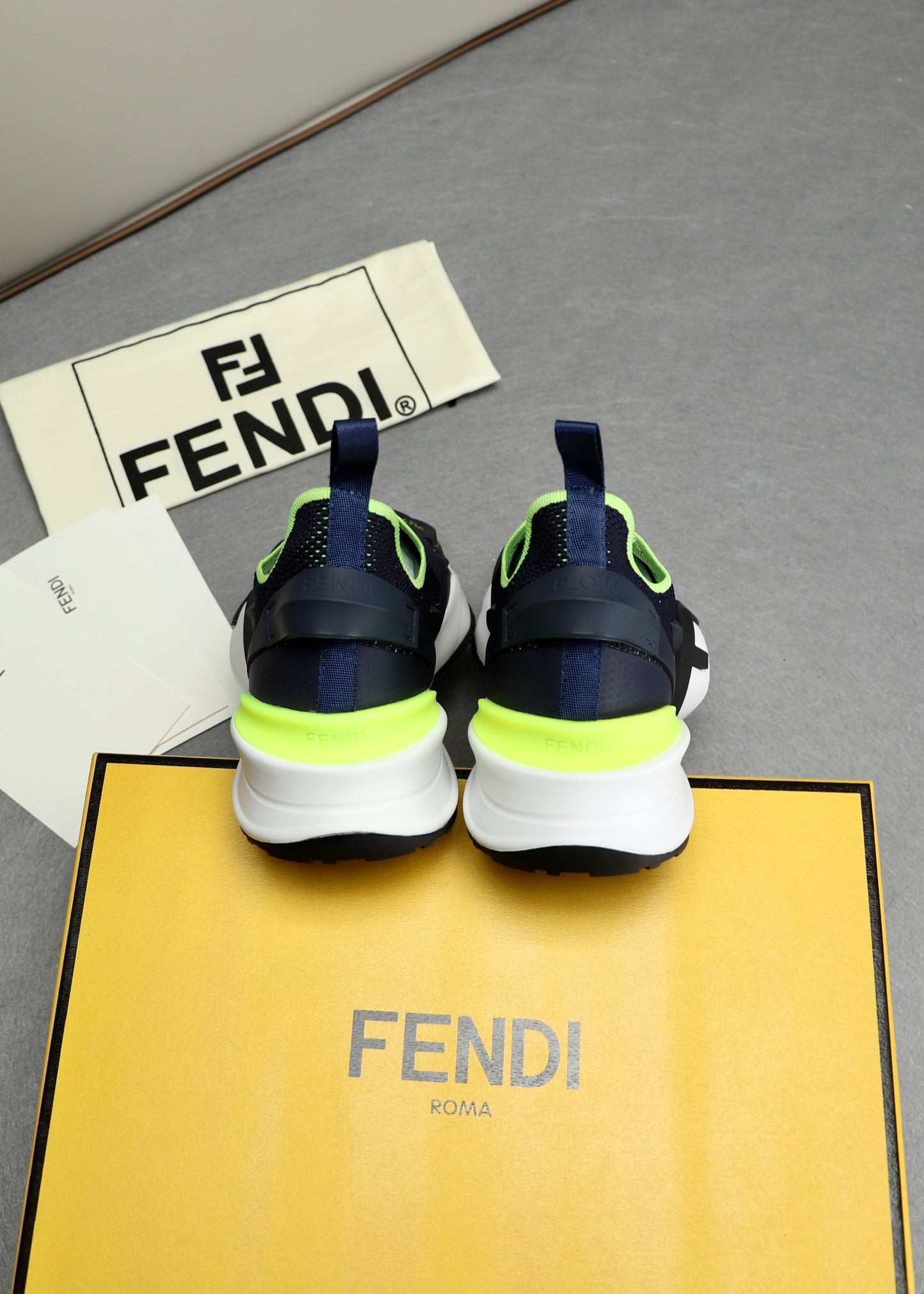 Fendi-056Shoes