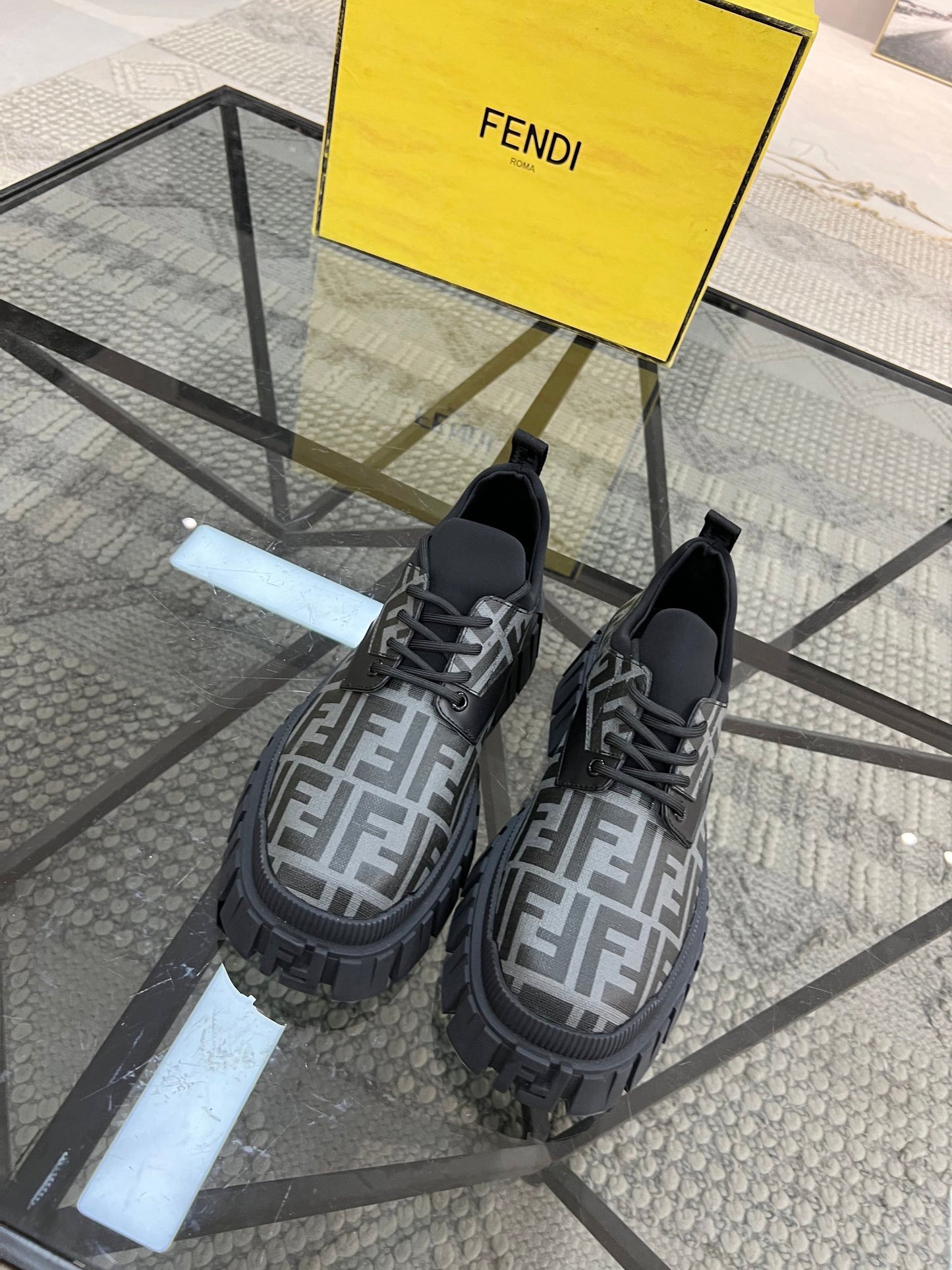 Fendi-058Shoes