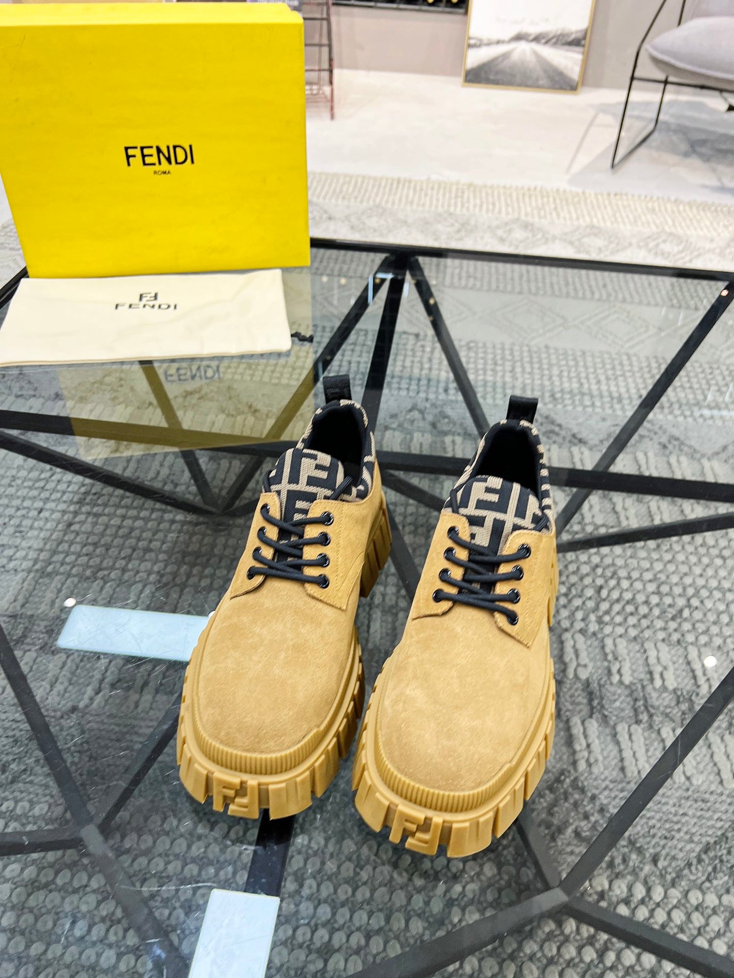 Fendi-062Shoes