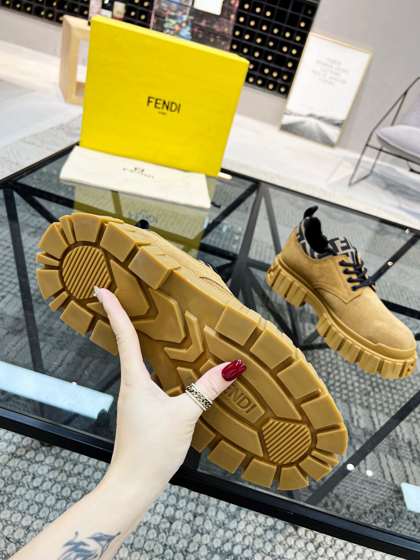 Fendi-062Shoes