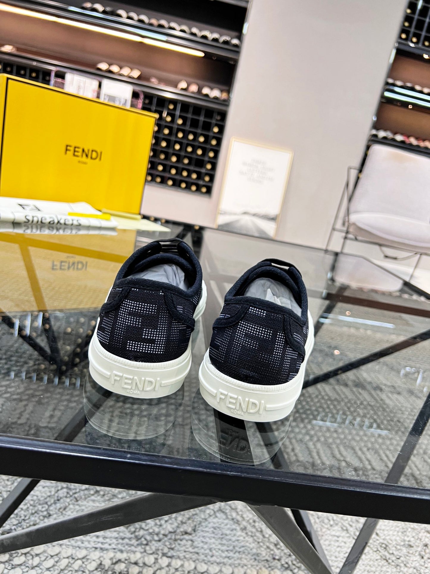 Fendi-070Shoes