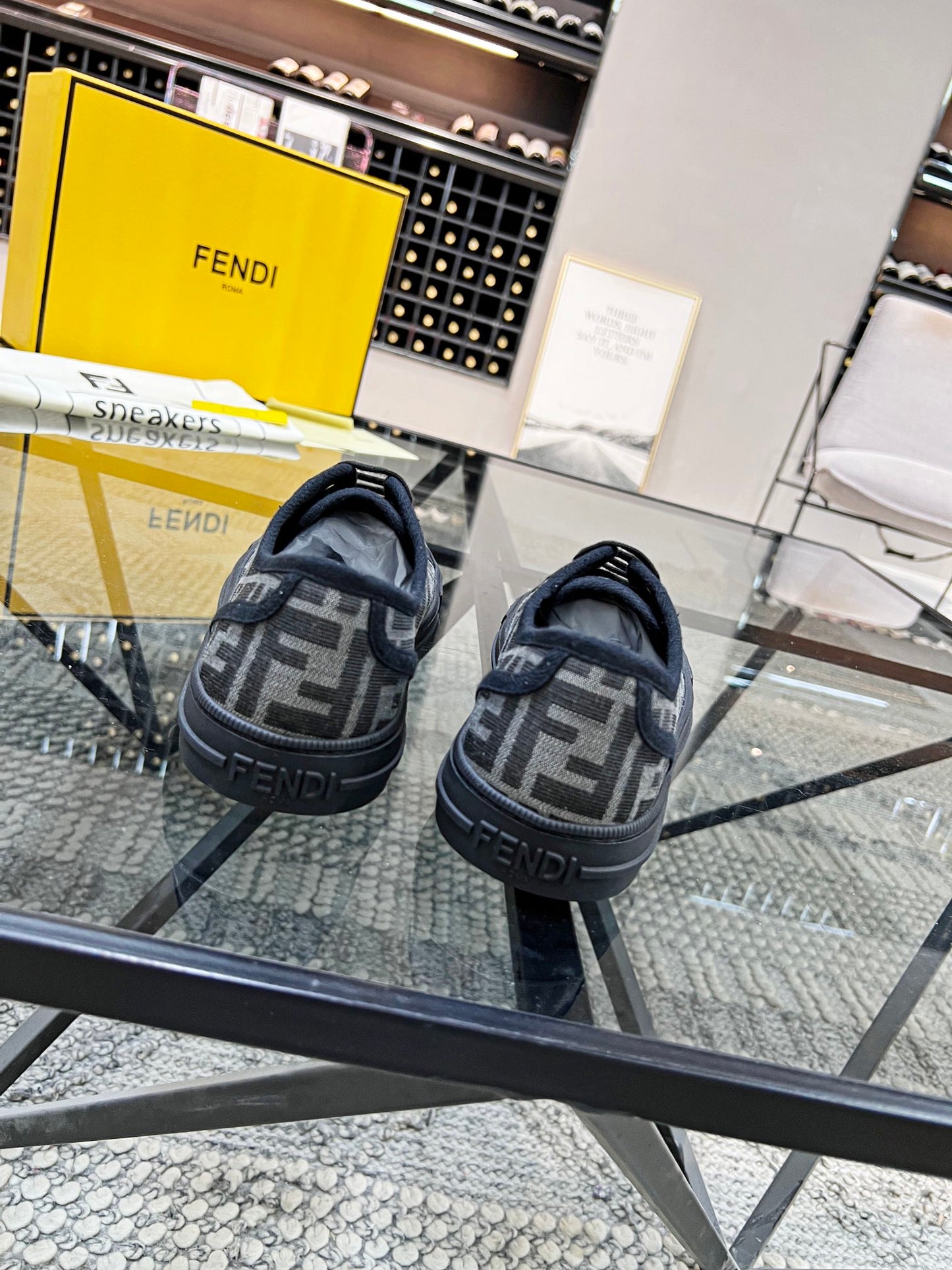 Fendi-071Shoes