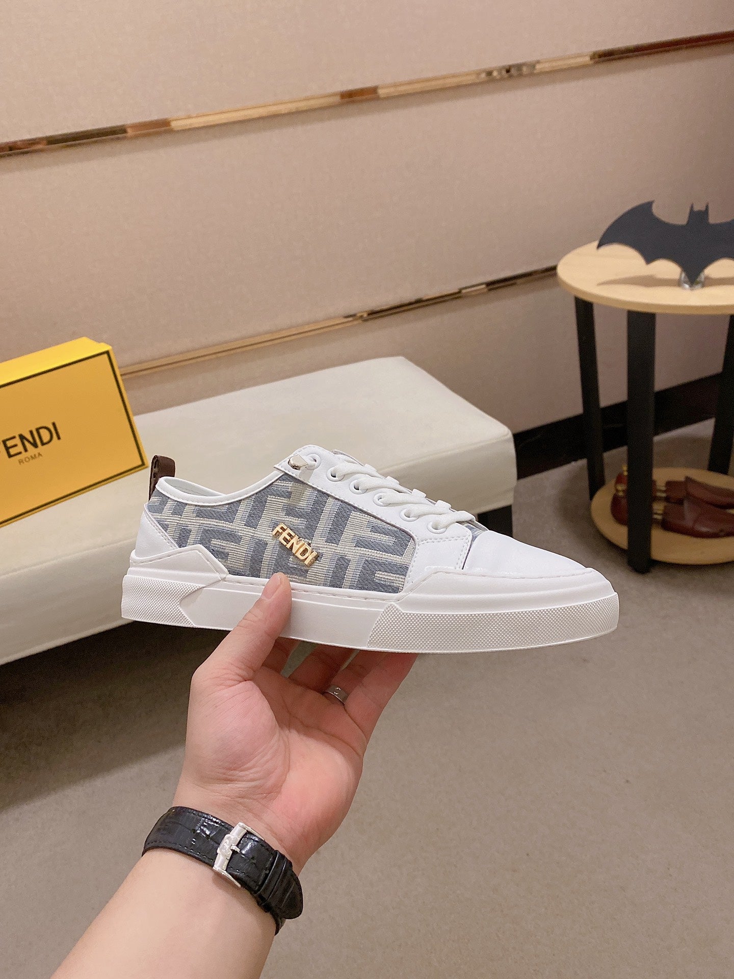 Fendi-074Shoes