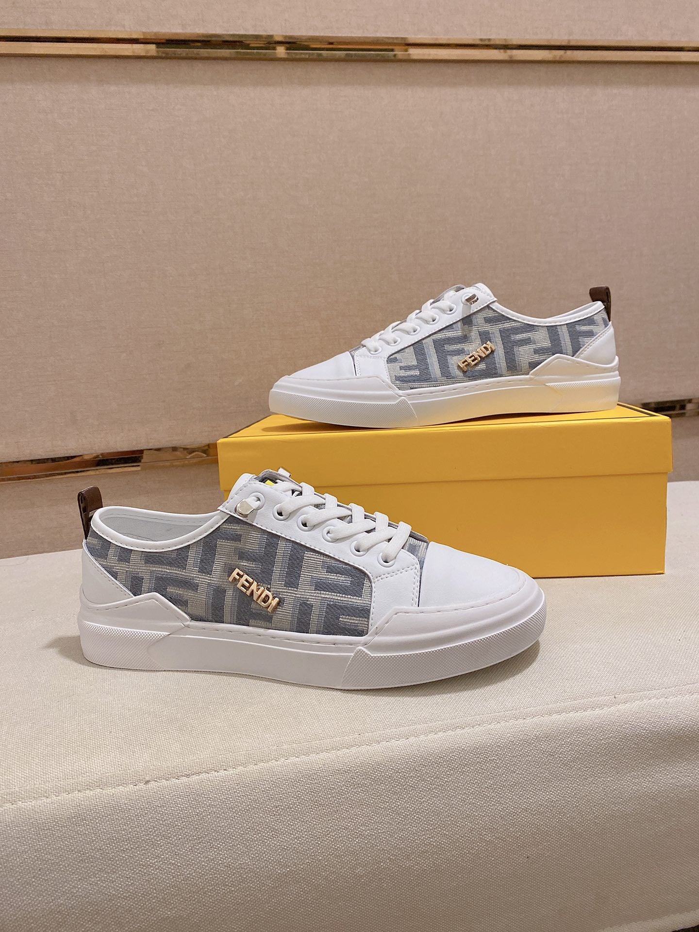Fendi-074Shoes