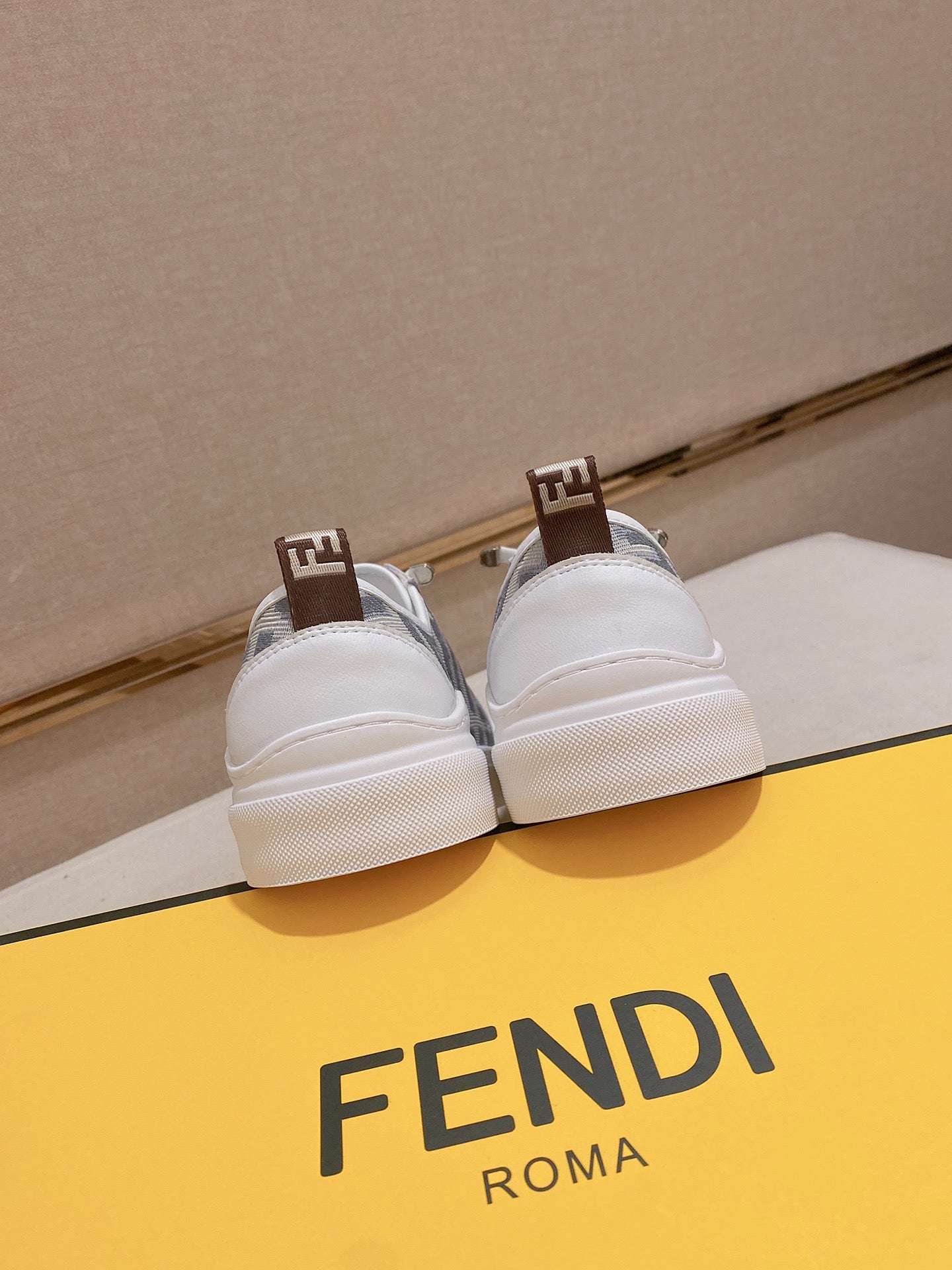 Fendi-074Shoes