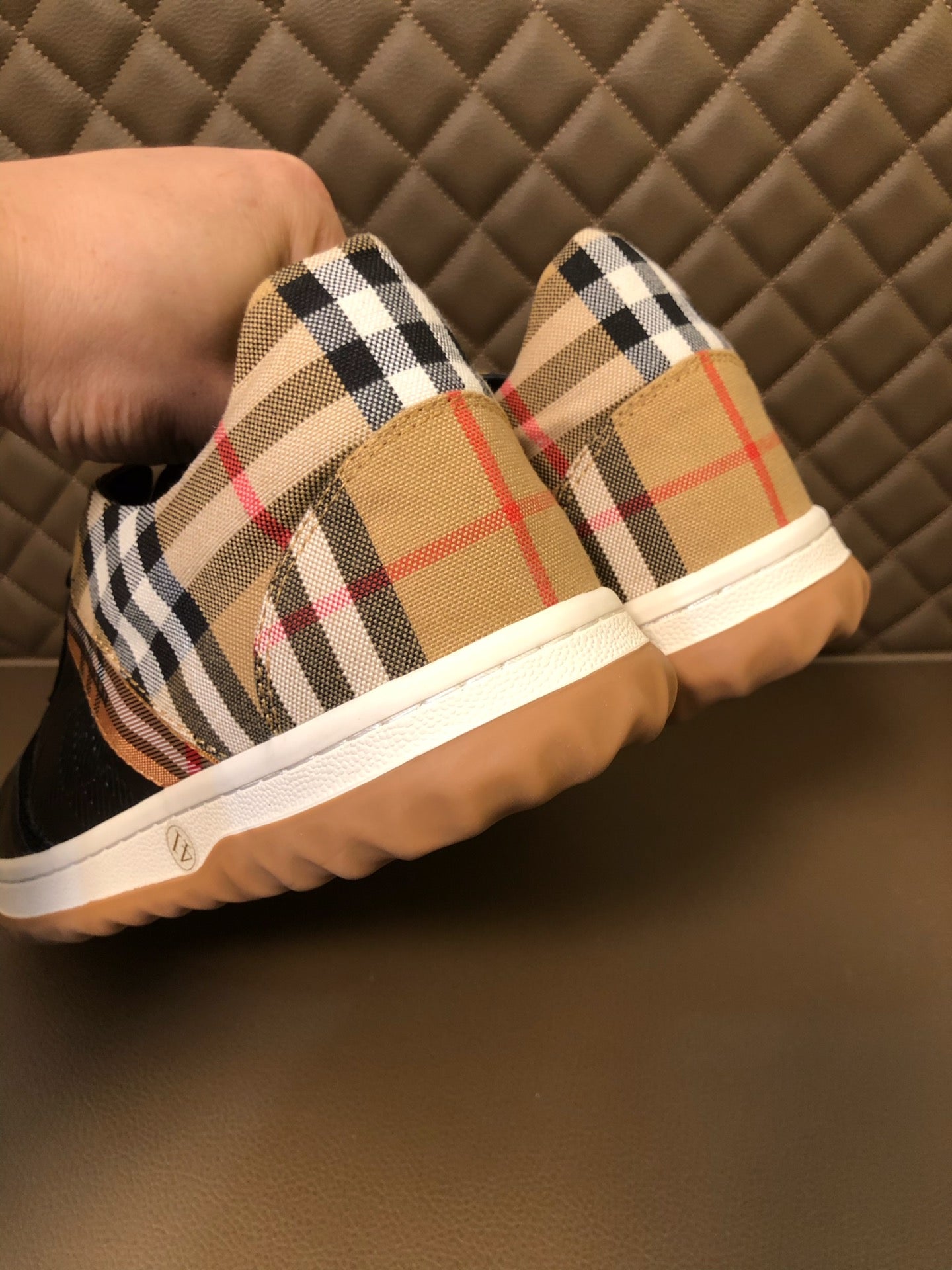Burberry-001Shoes