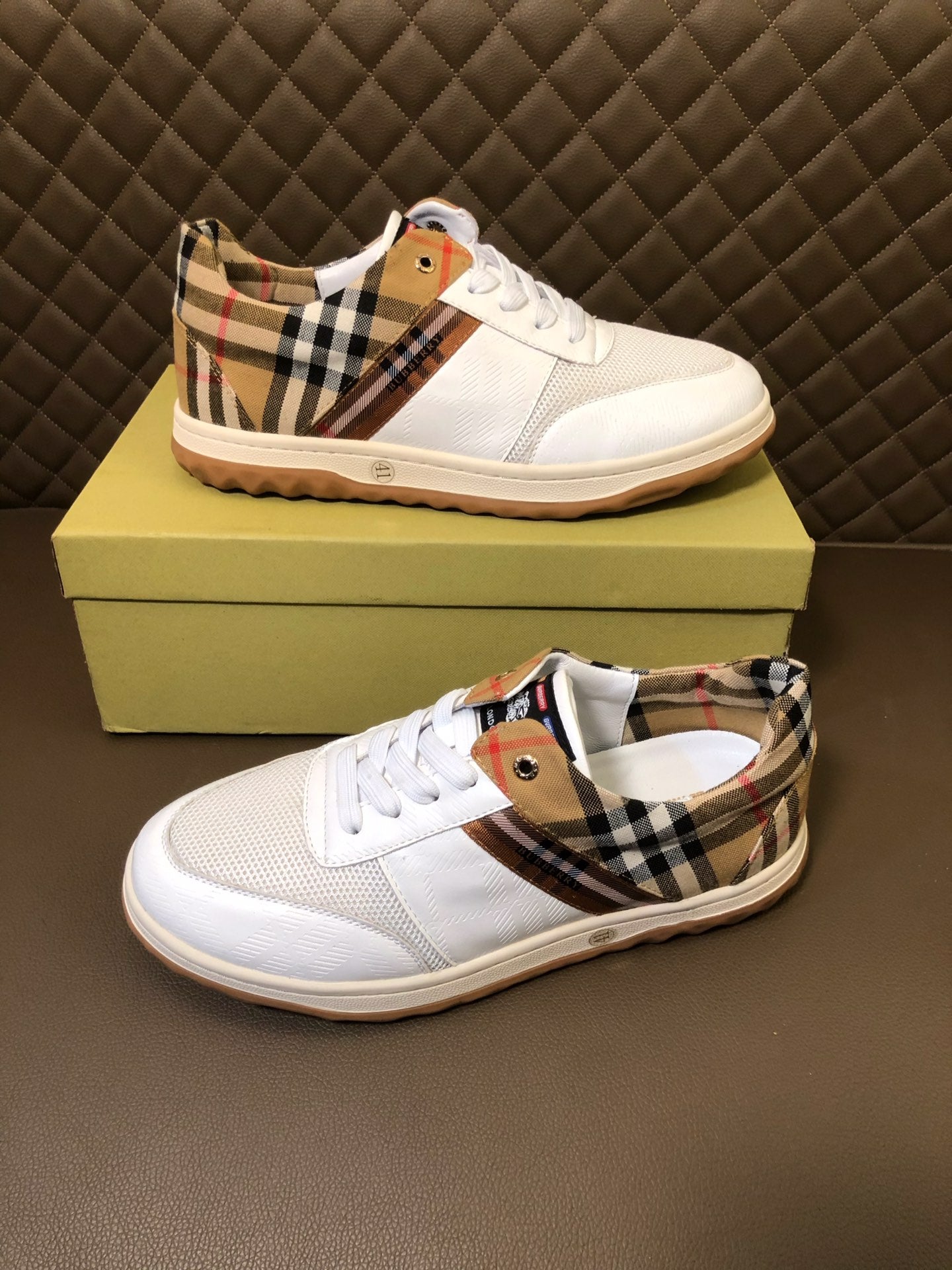 Burberry-002Shoes