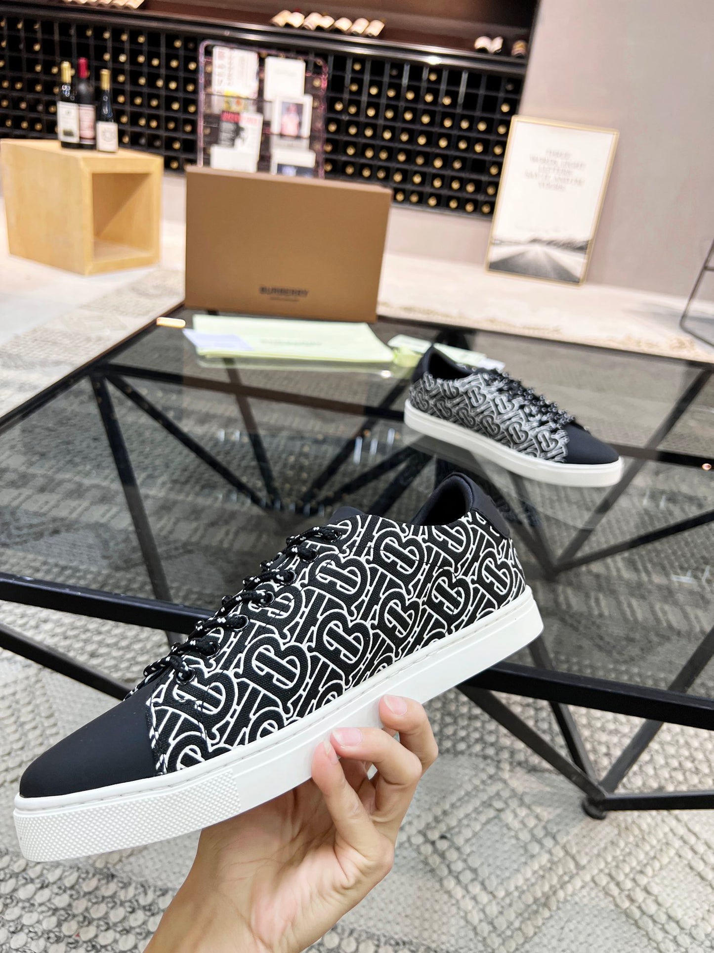 Burberry-003Shoes
