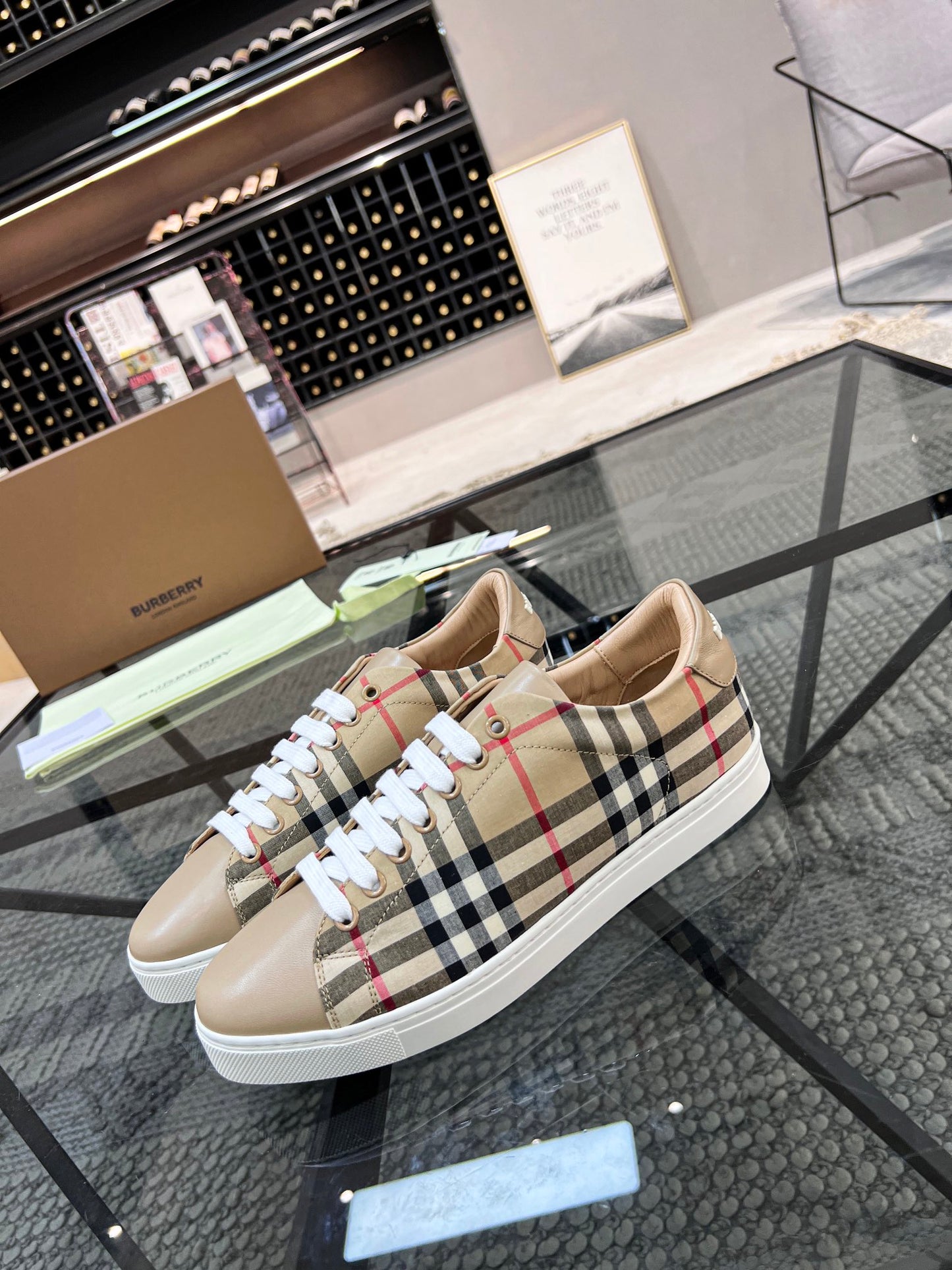 Burberry-004Shoes