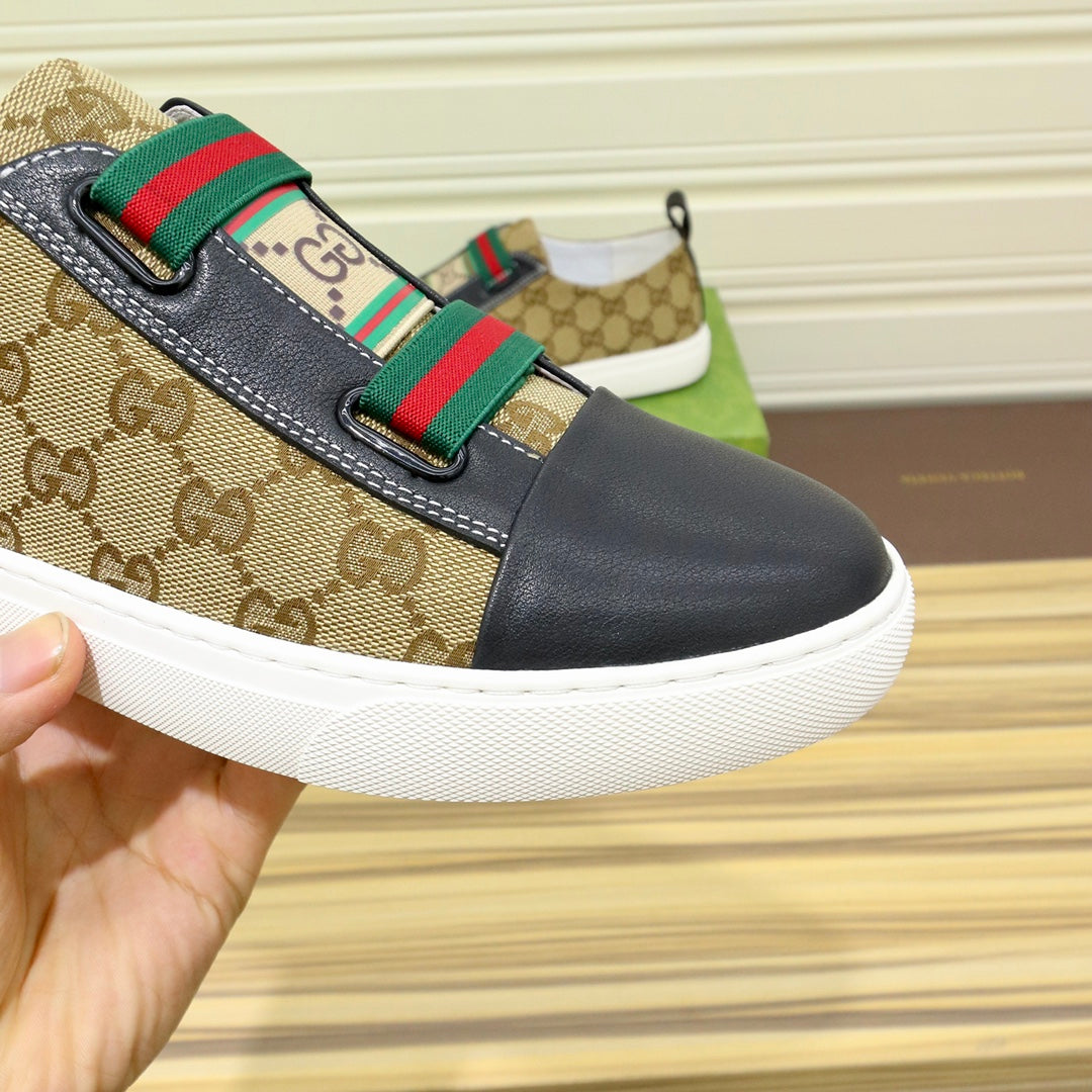 Burberry-006Shoes